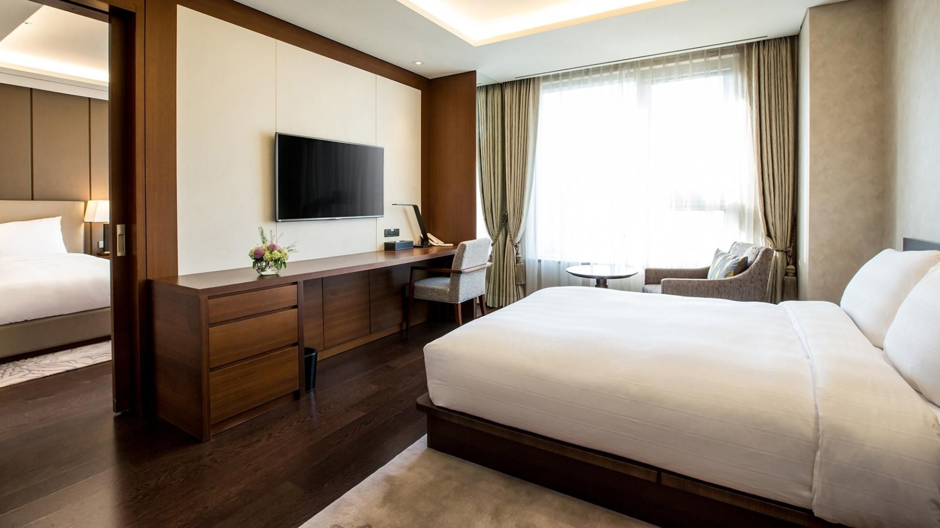 SUPERIOR SUITE FAMILY TRIPLE