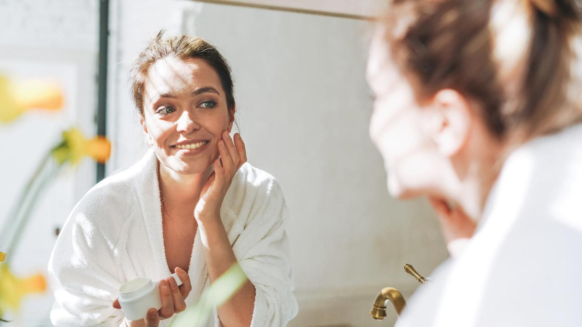 [KEEP YOUR BEAUTY] Premier Double  + Breakfast for 2 + 1 Dewcel Private Care Mask Sheet 