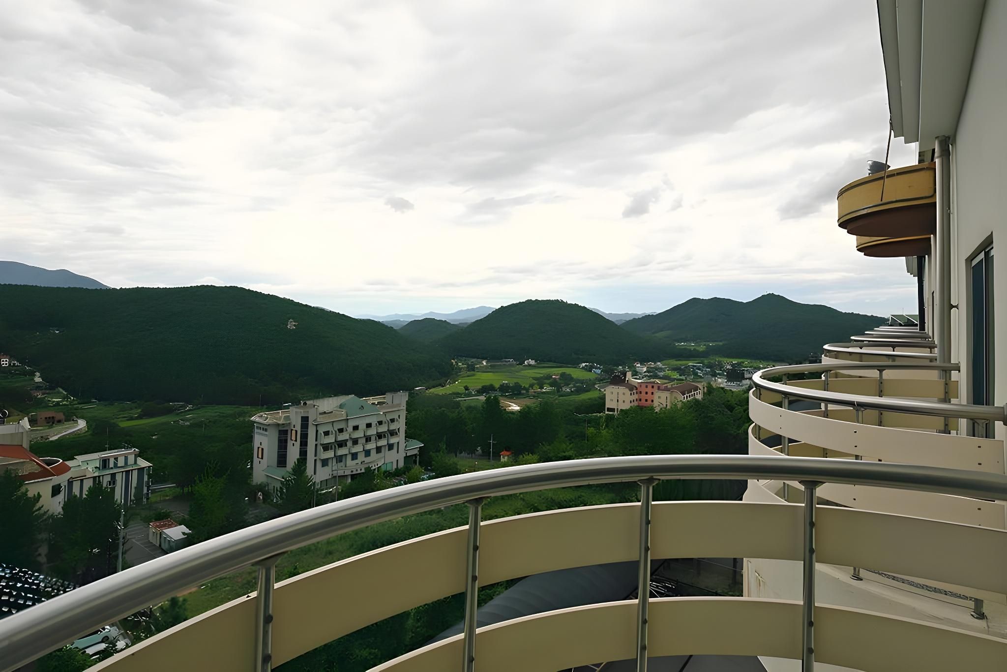 Ulsan Yeongnam Alps Sandia Oncheon Room 503 (Standard Room) 3