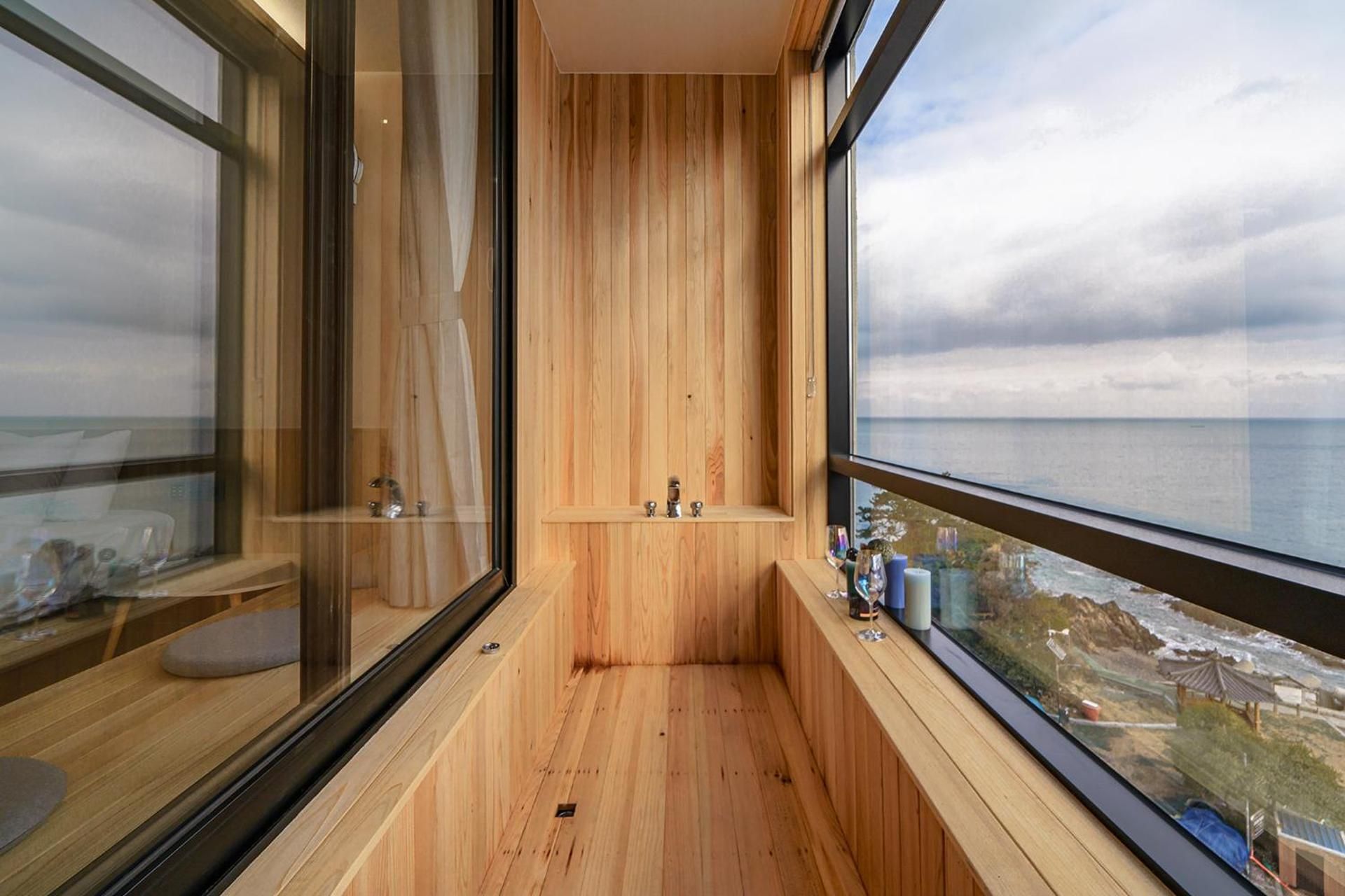 Ryokan Deluxe Room with Terrace