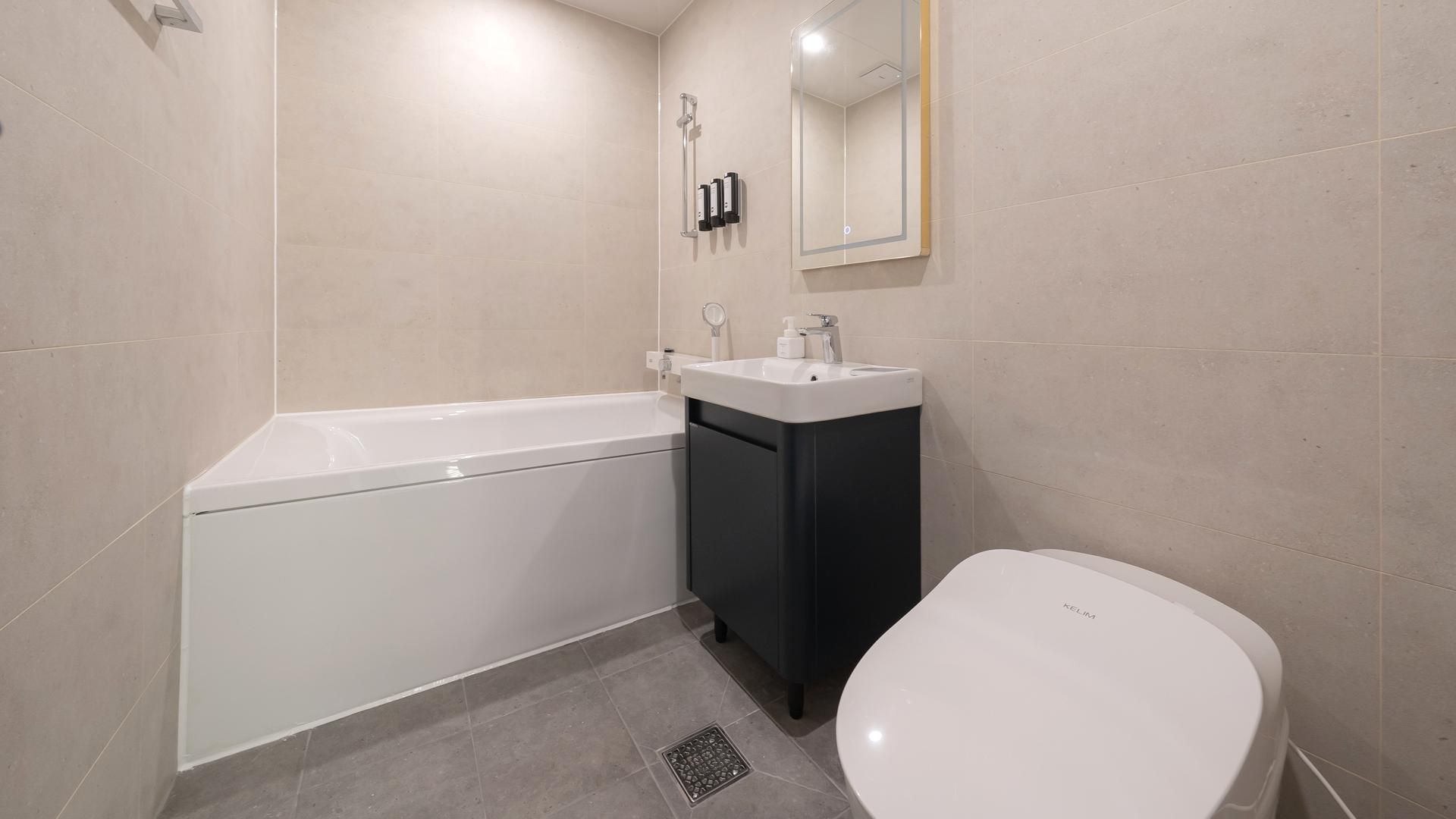 Walkie Special - No Consecutive Stay, Extra Charge on Site for More Than 2 Nights Stay