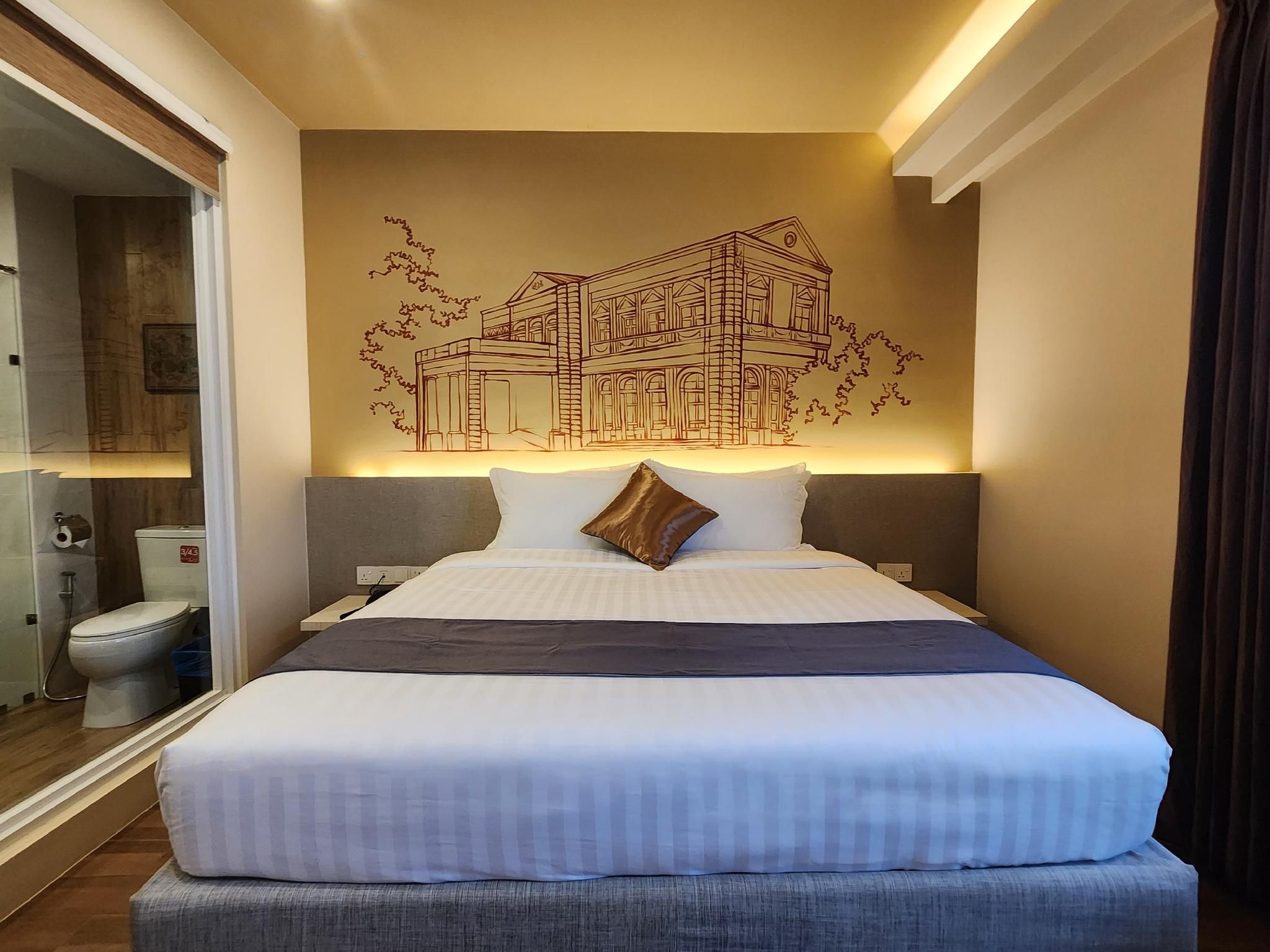 The Rangoon Hotel Deluxe King River View 2