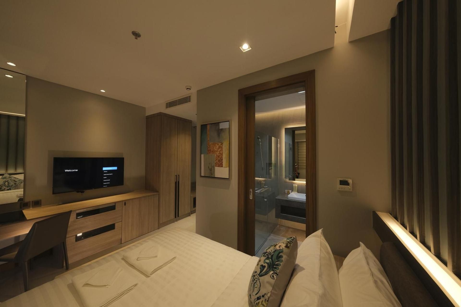 Superior Queen Room - Non-Smoking