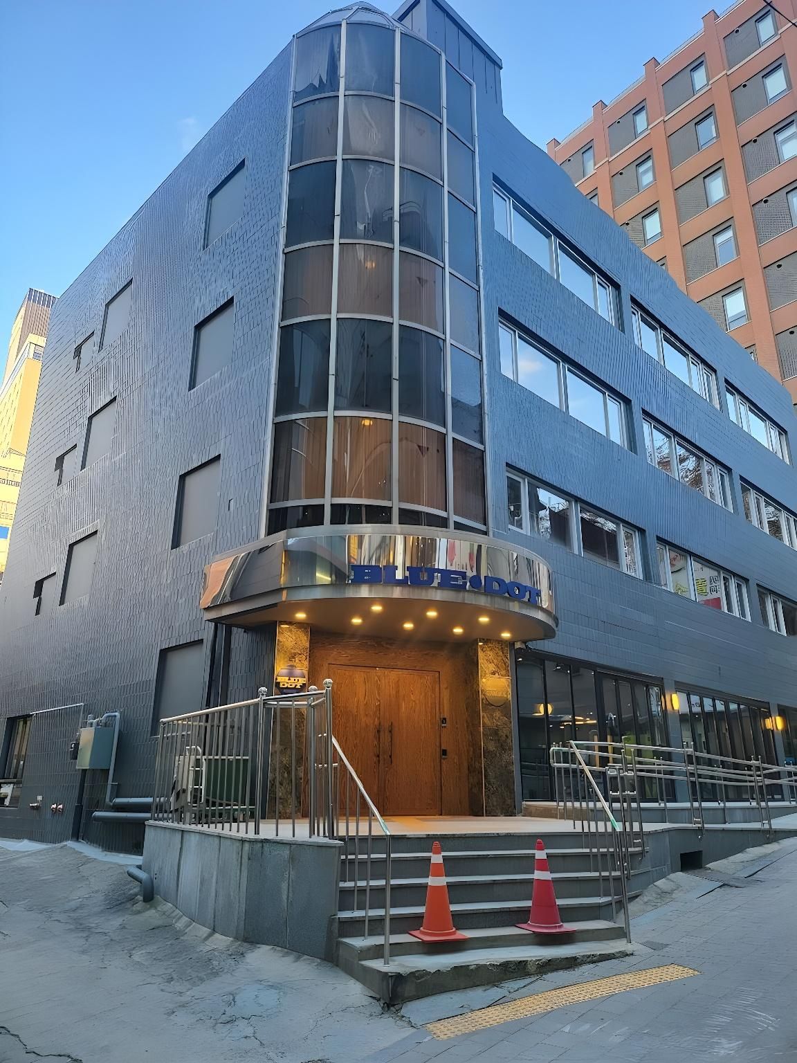 Bluedot Poshtel Myeongdong