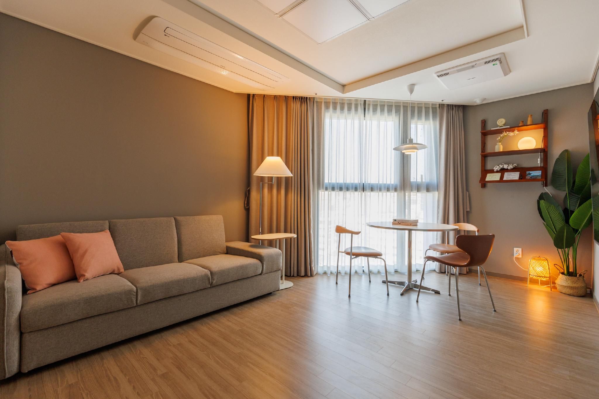 2b4256ba68bdae6a72aea5bbb33842a8