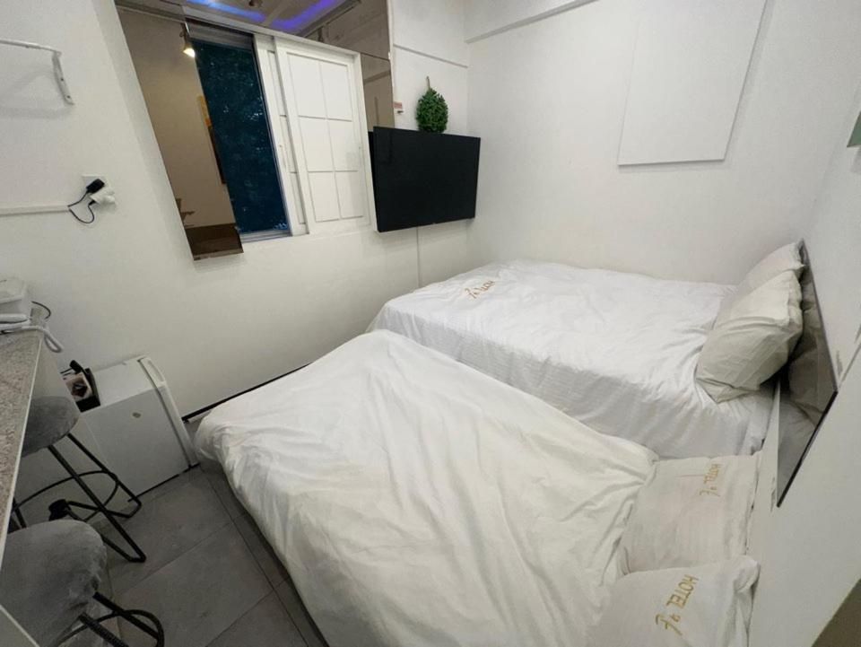 Maison Seongsu Hotel Standard Quadruple Private Bathroom 2