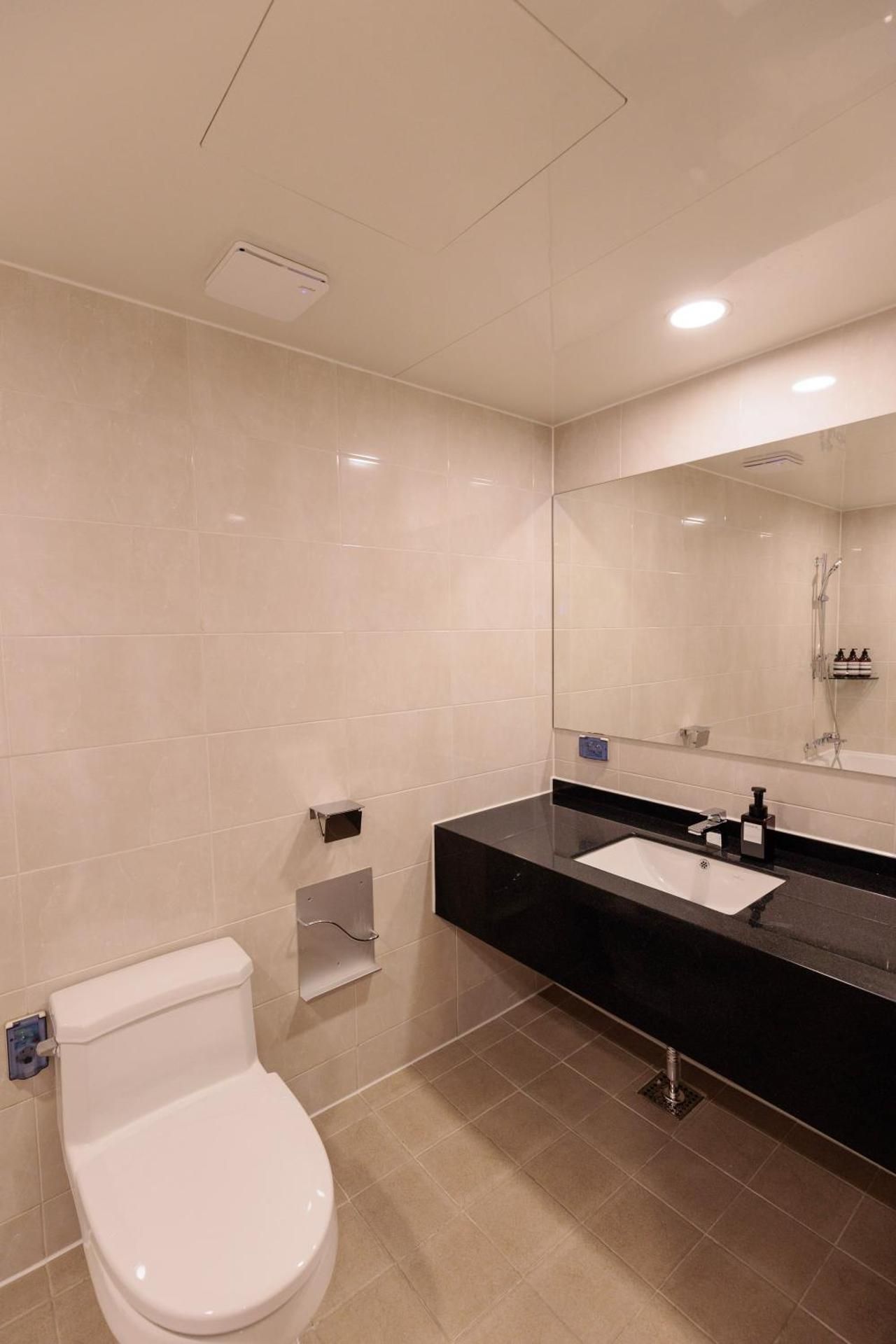 Wecostay Cheongnyangni Standard Twin Room 3