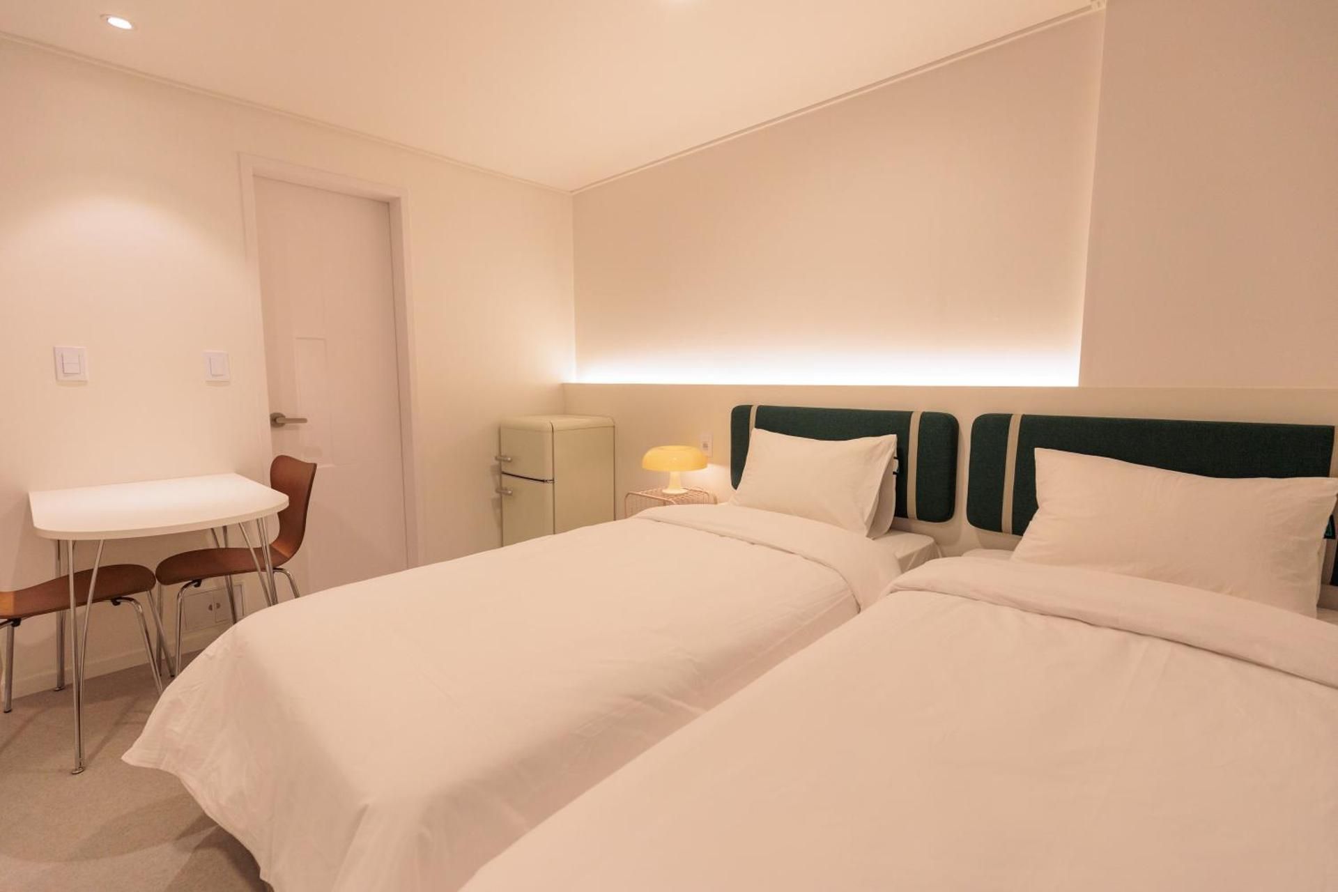 Wecostay Cheongnyangni Standard Twin Room 2