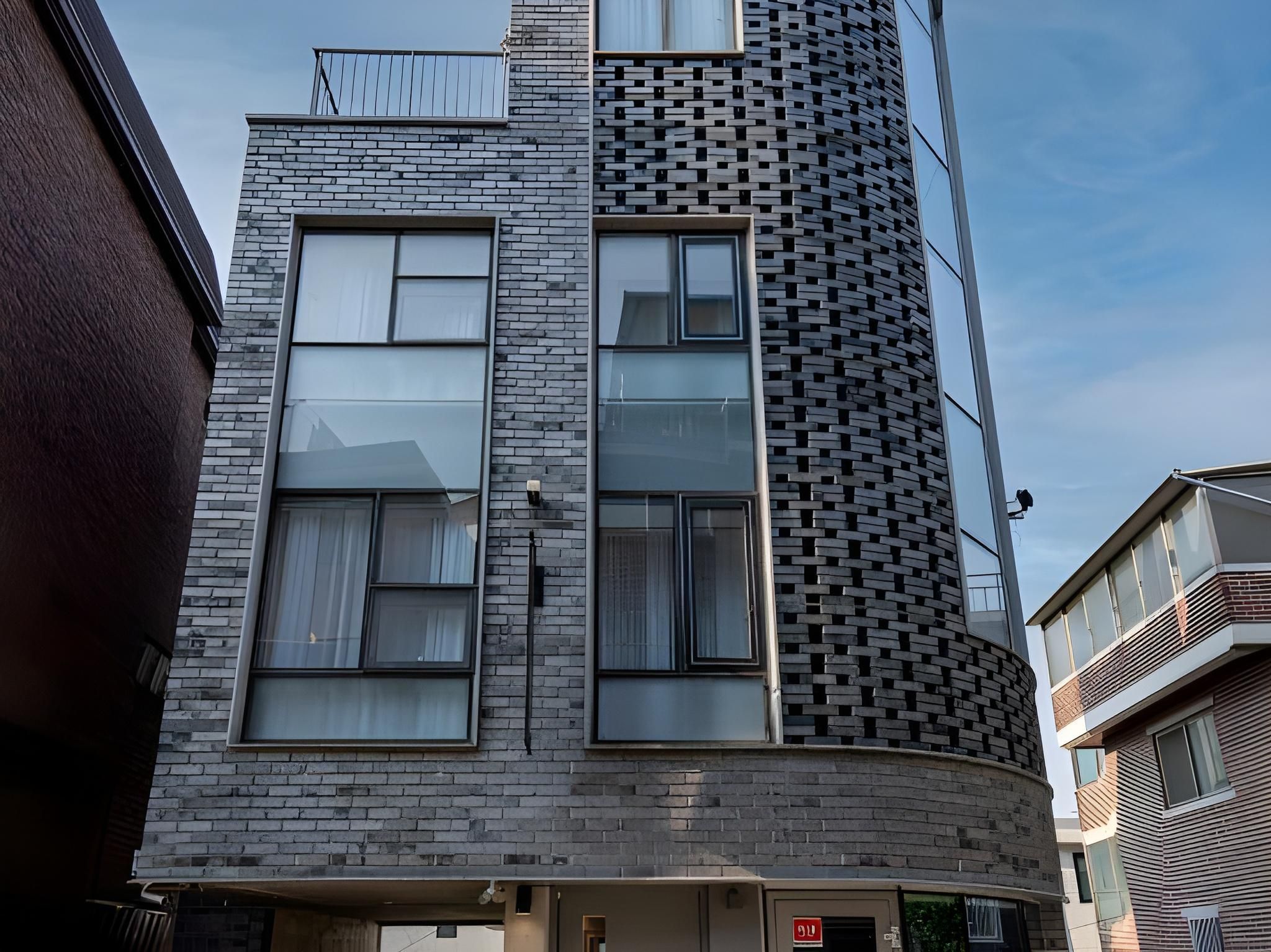 6edccfb835c6d577bebcc818b49ed7e2