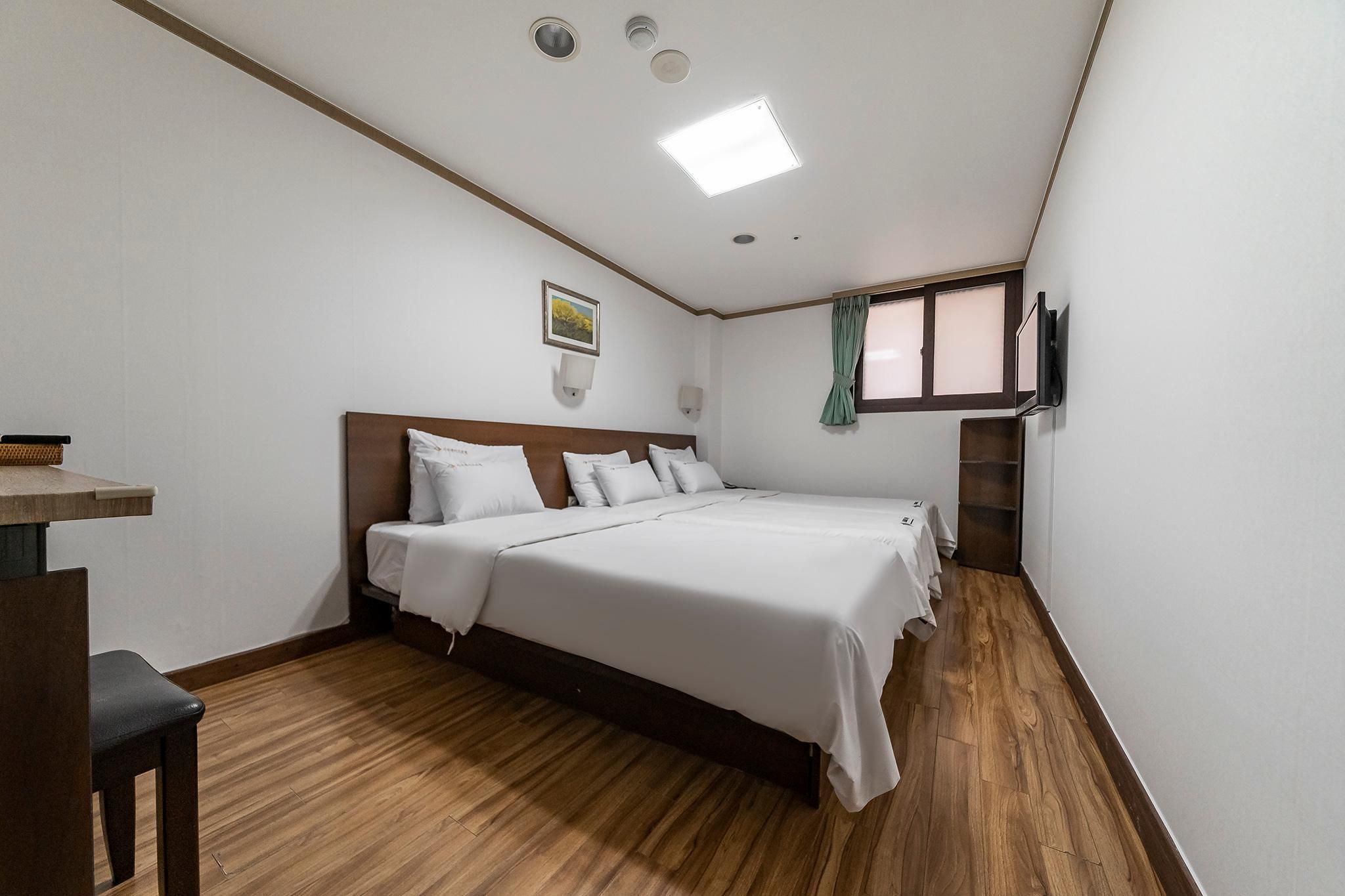 Triple Room for 3 people