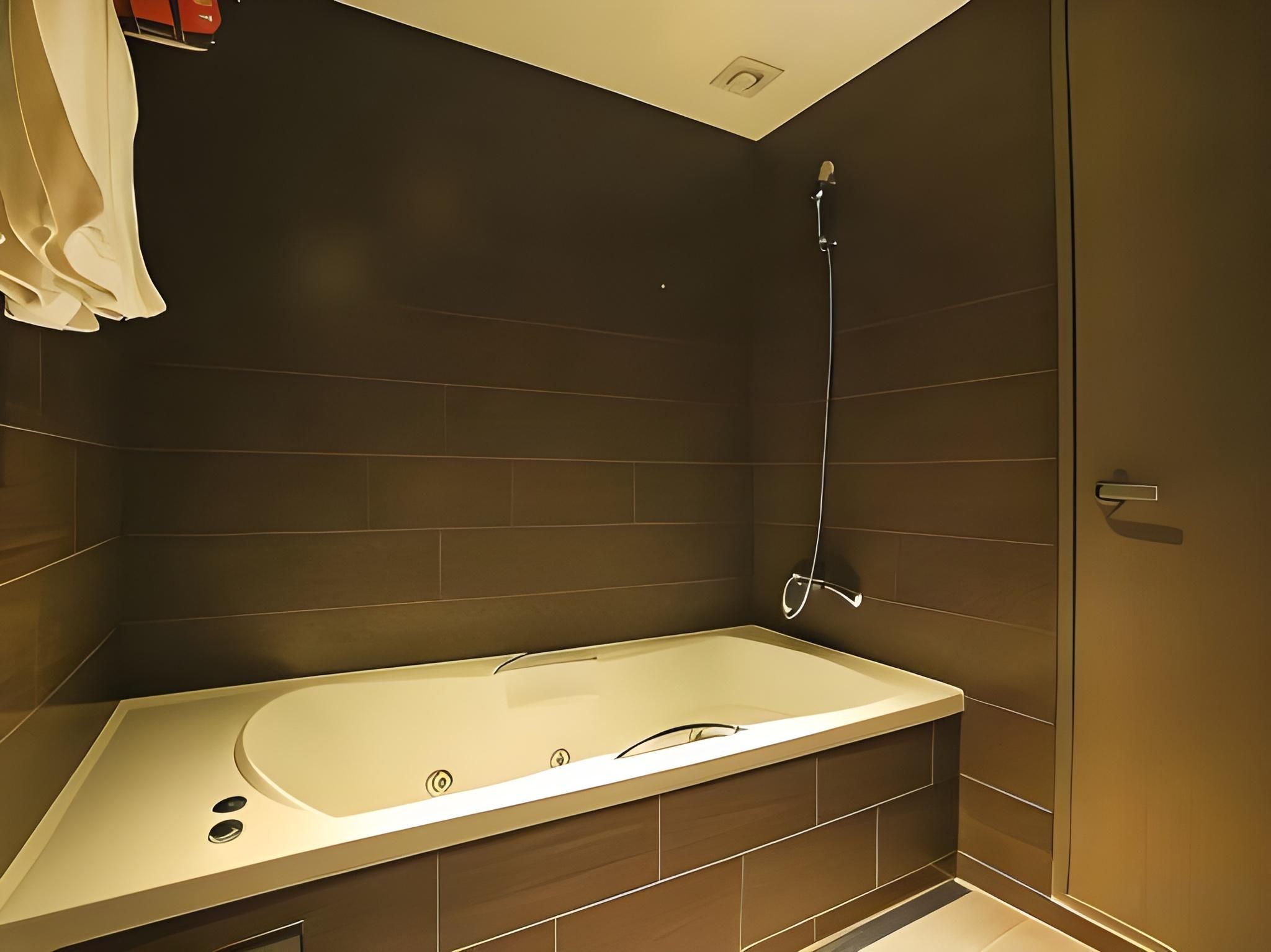 56071a1cb01cd14894d24aacb39cf9b8