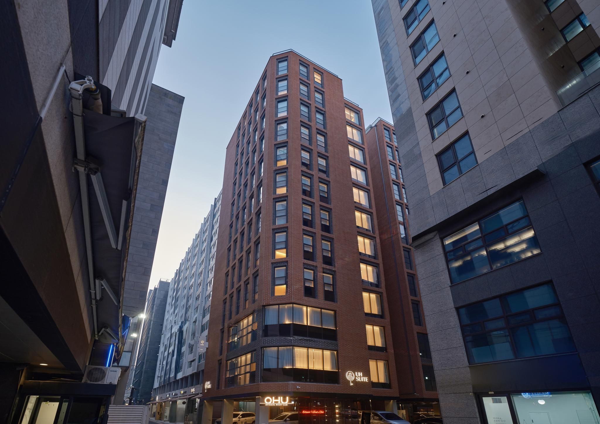 UH Suite The Coex