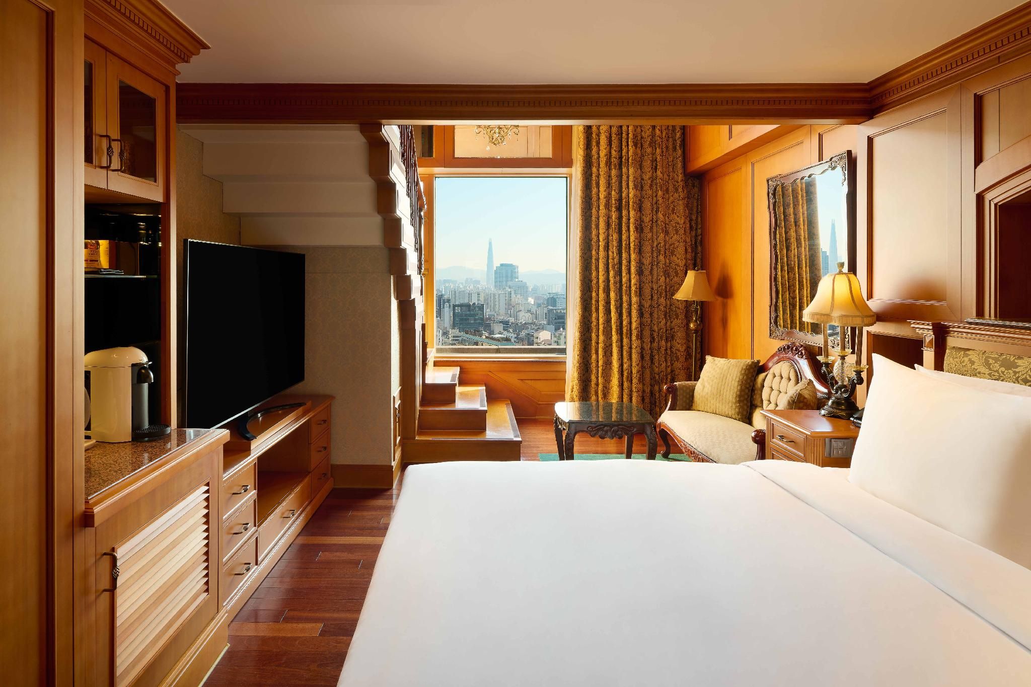 Duplex Suite - Club Access