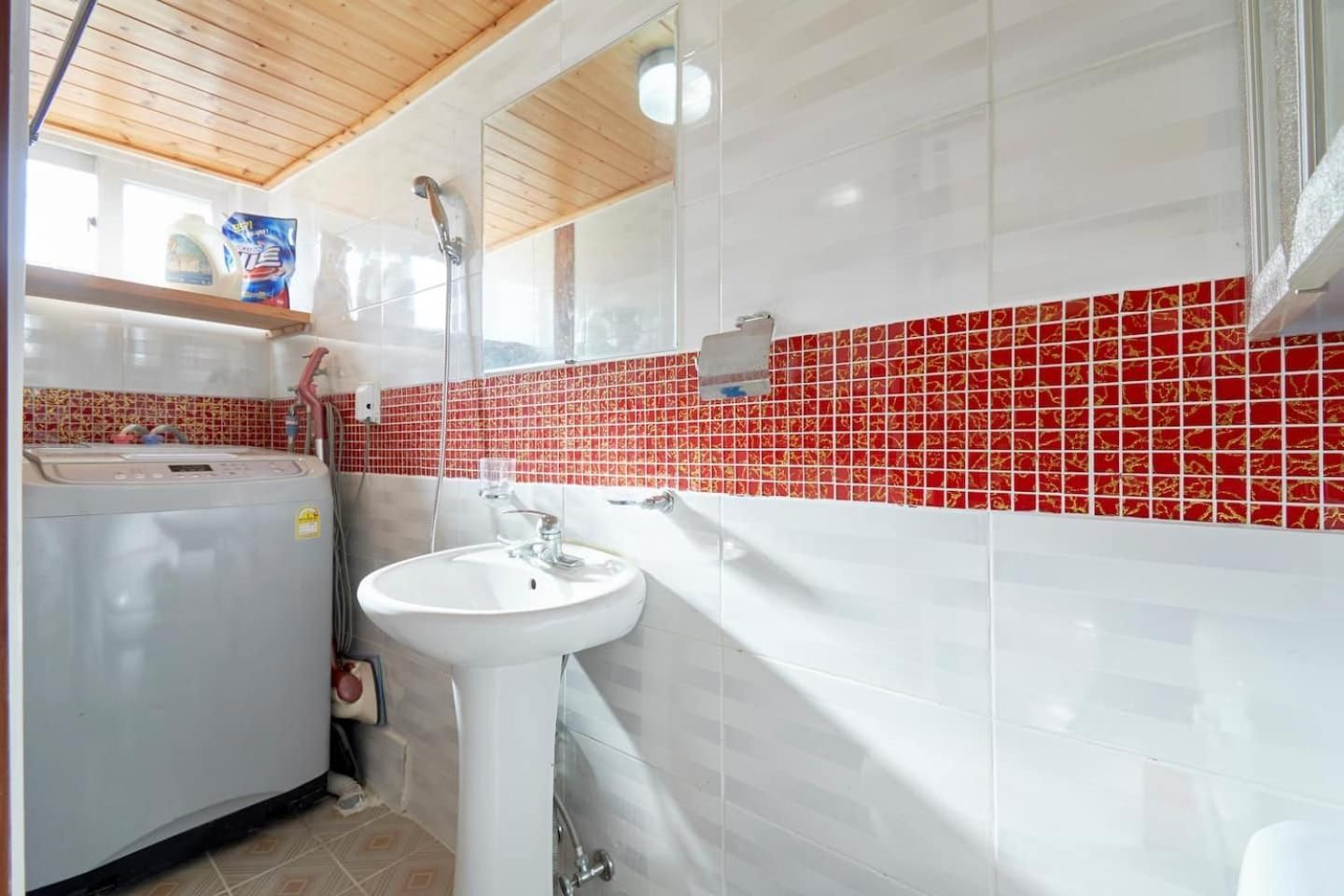 Inwoo Guesthouse Korean Style Ondol 2