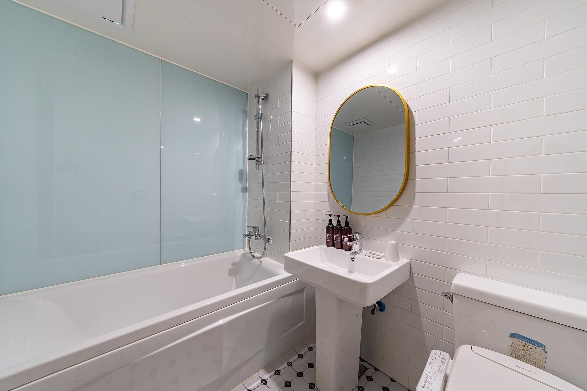 Standard Room - No Parking Included, Check-In After 22:00 PM