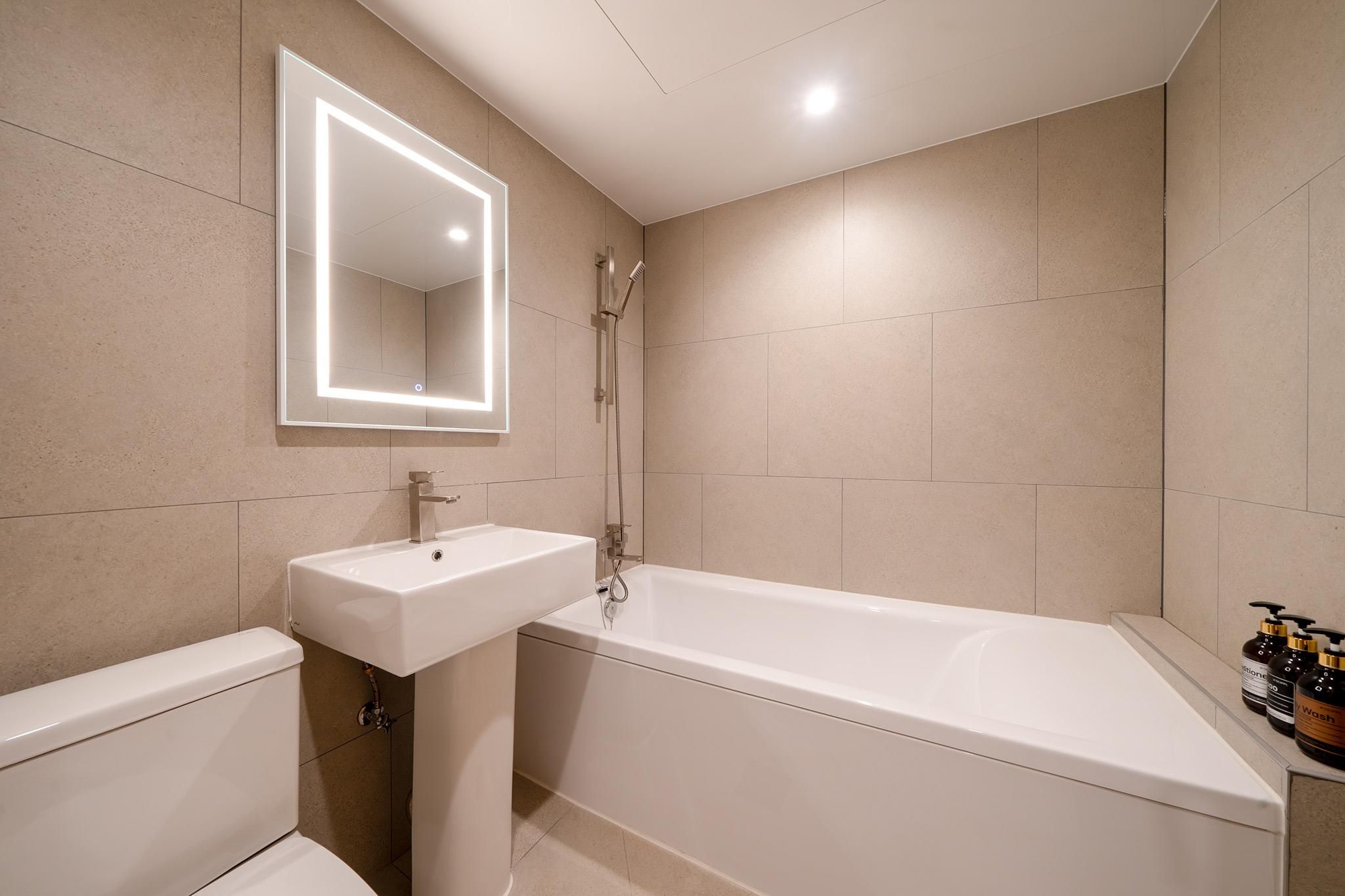 Double King Signature