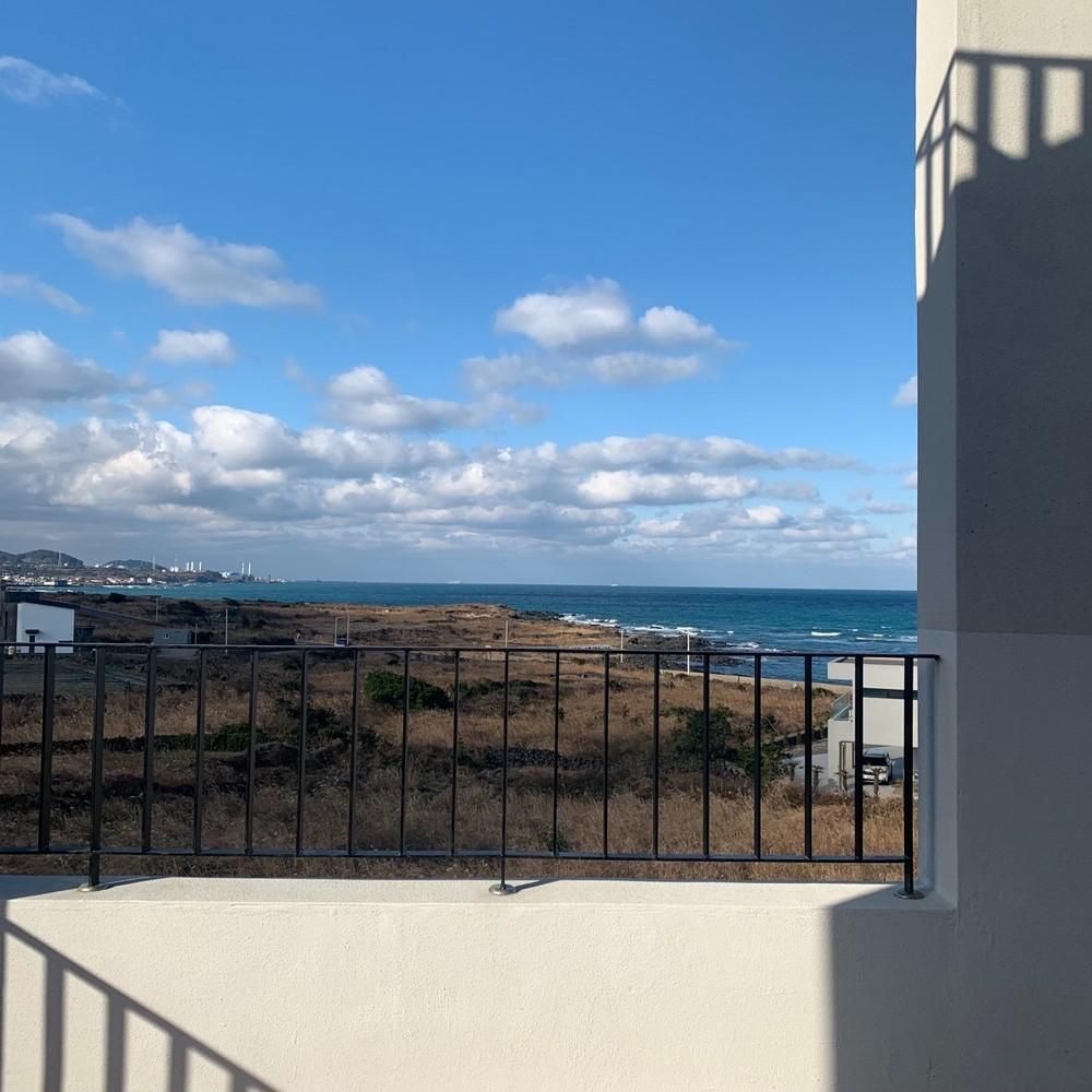 043333fa01a471f880054a46d260272f