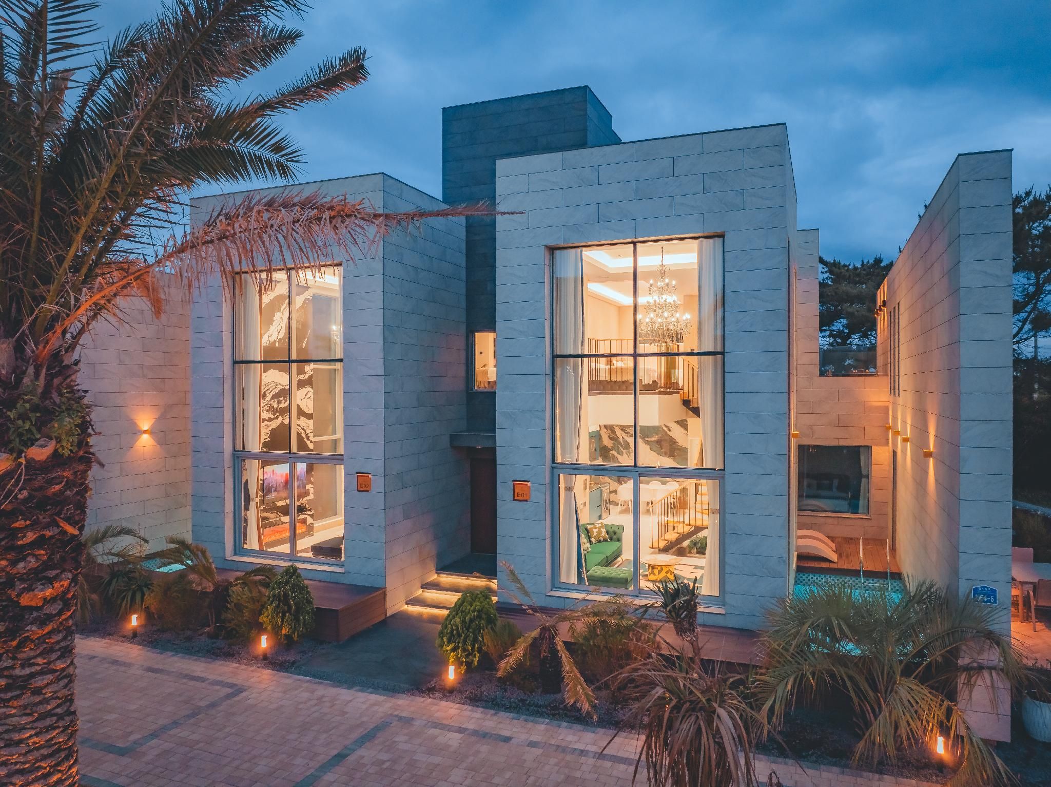 Eudaimonia Poolvilla Jeju Hameodk Beach