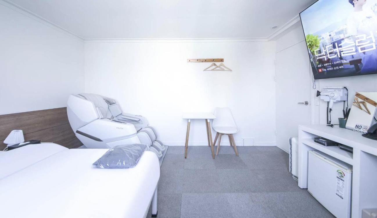 Massage chair 1PC - OTT free