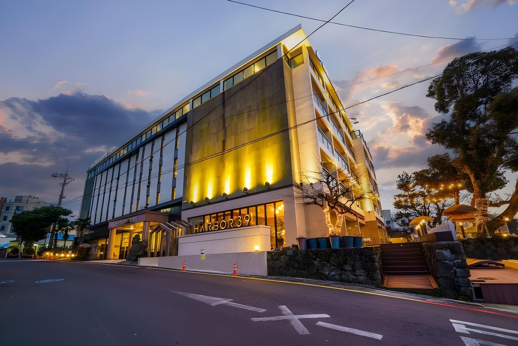 Chun Ji yeon Crystal Hotel