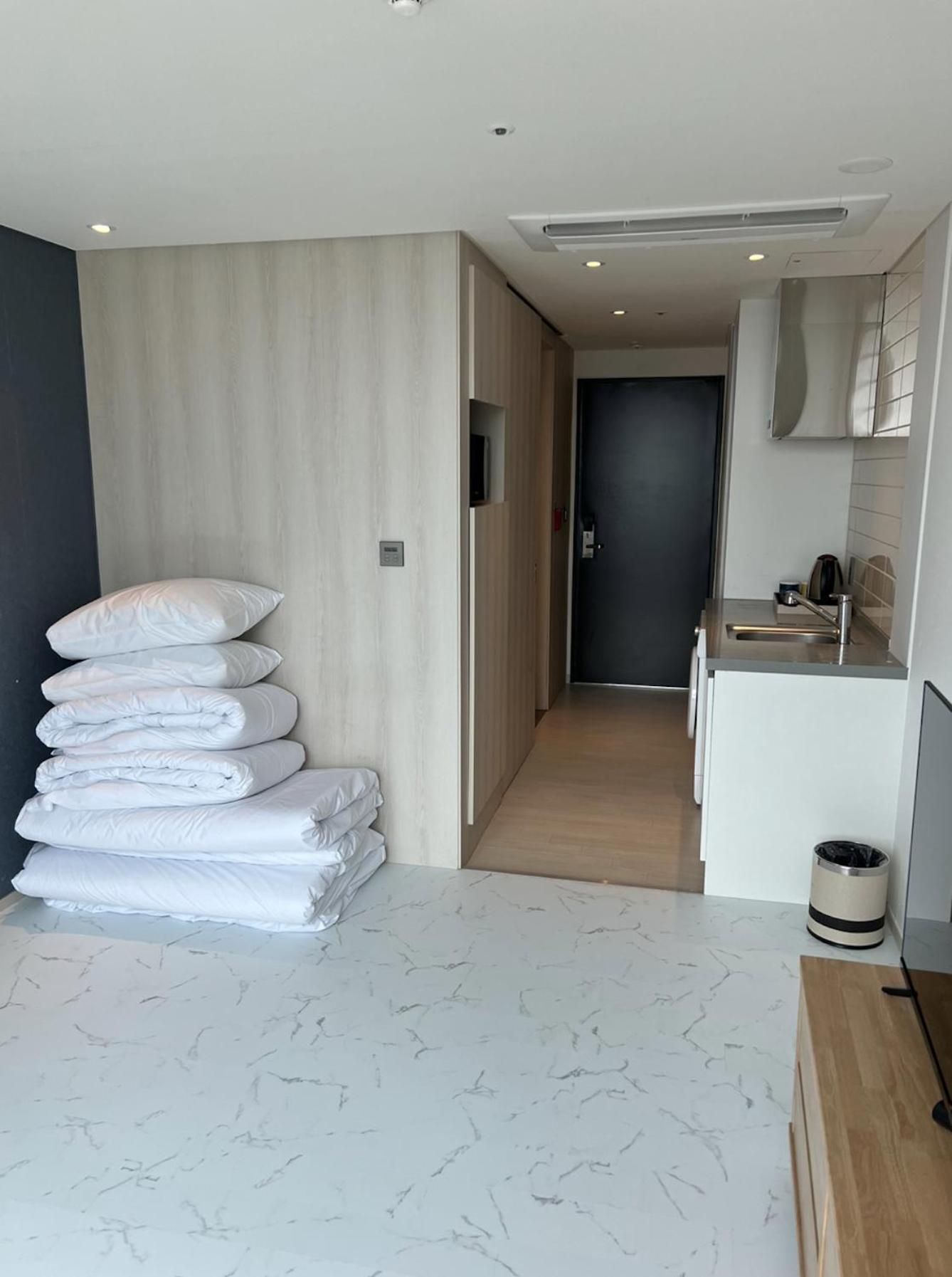 Superior Korean-Style Ondol Room with Ocean View