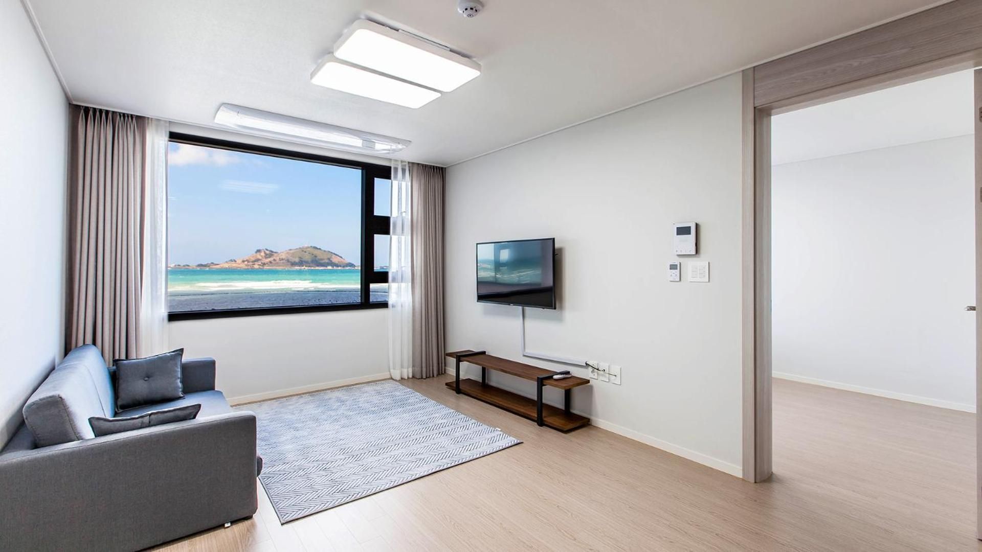 Suite with Sea View