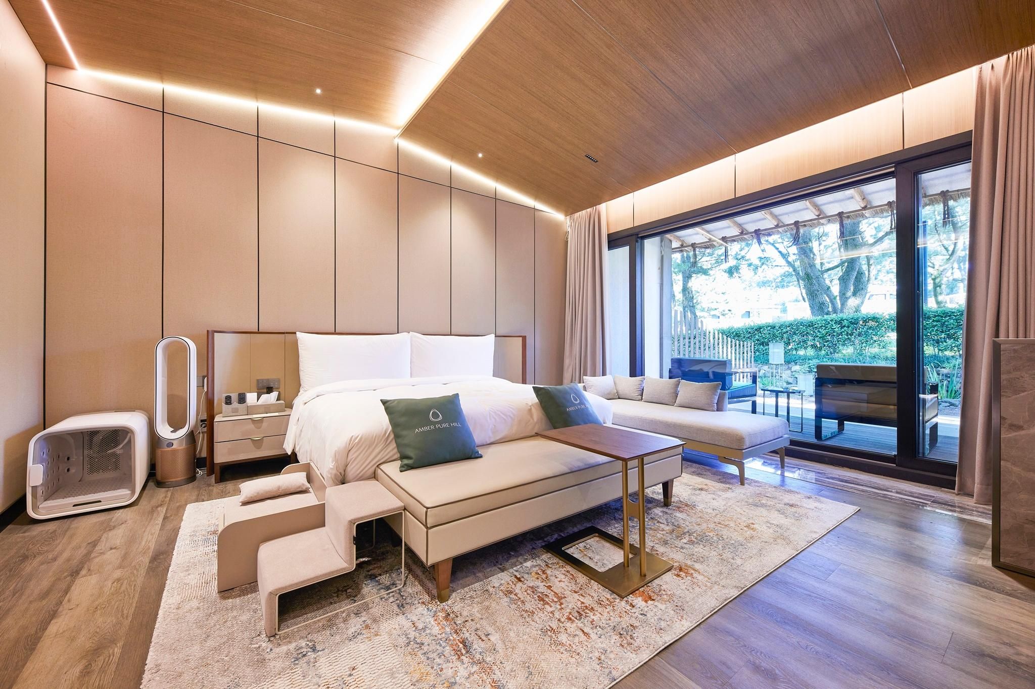 New Wing Forest Pet Double