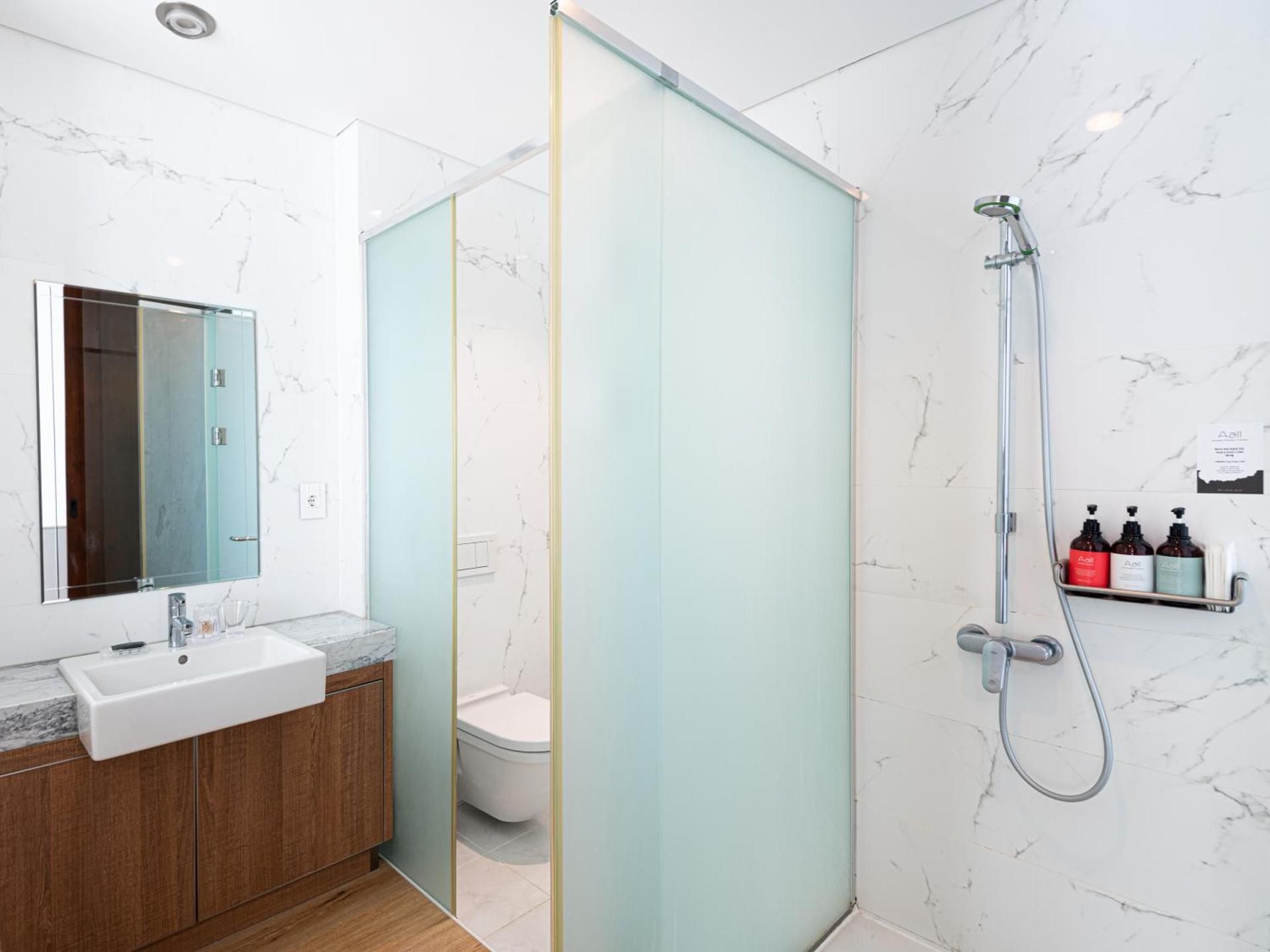 Family Room with Sea View