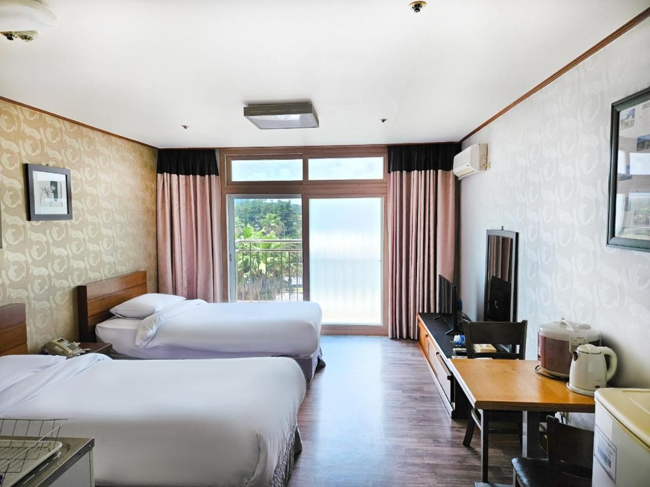 Superior Single Room