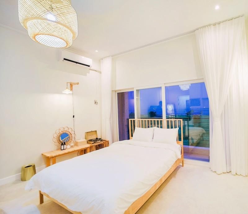 Love Double Bed Room 303