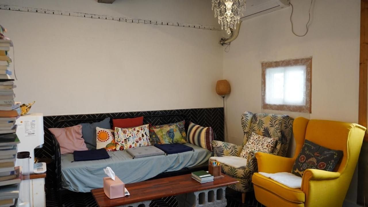 1 Person in 4-Bed Dormitory with Shared Bathroom and Air Conditioning - Female Only