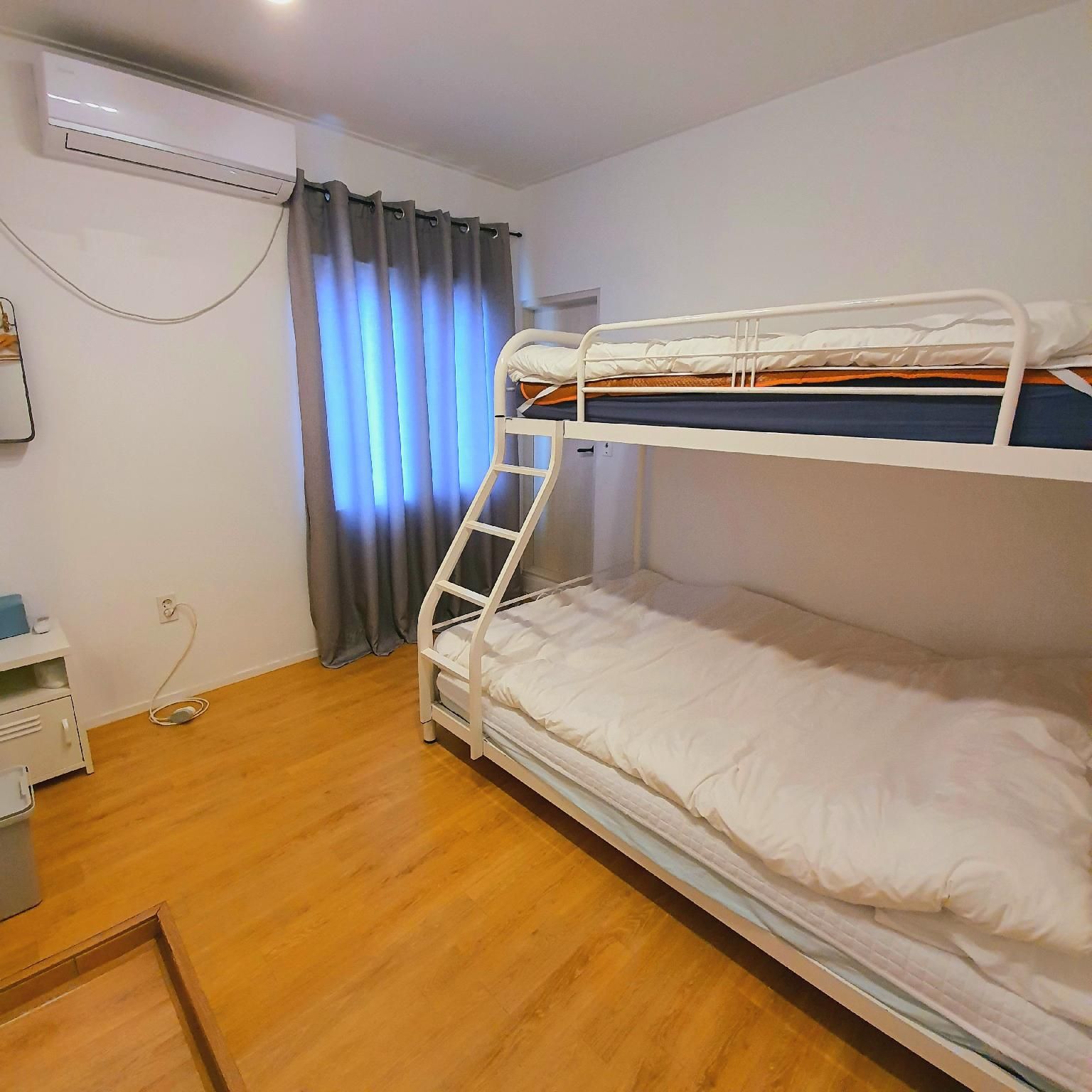 Triple Room with Private Bathroom