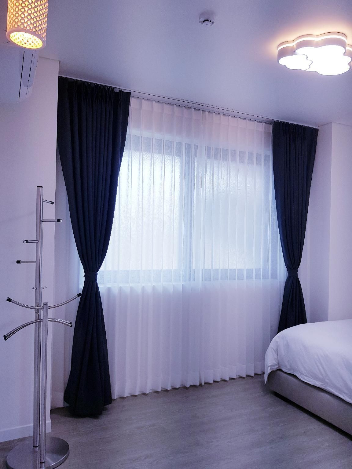 Pureun Jeju Pension Luxury family room 2