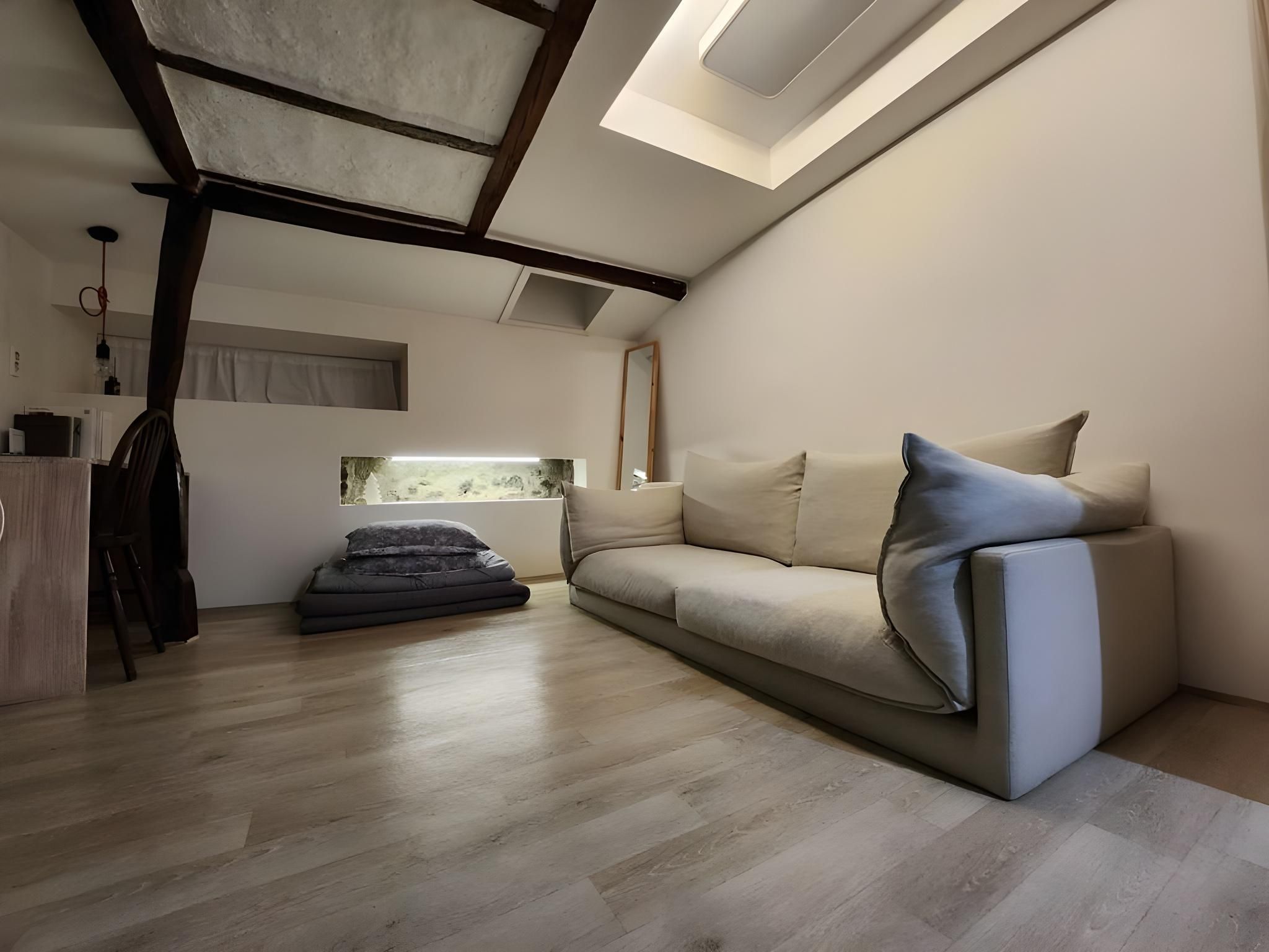 Jeju shooting star collection center Staying Building