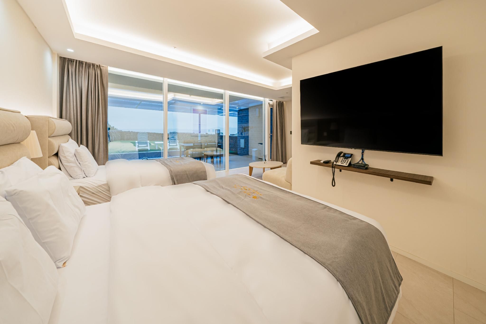 Twin Room with Terrace