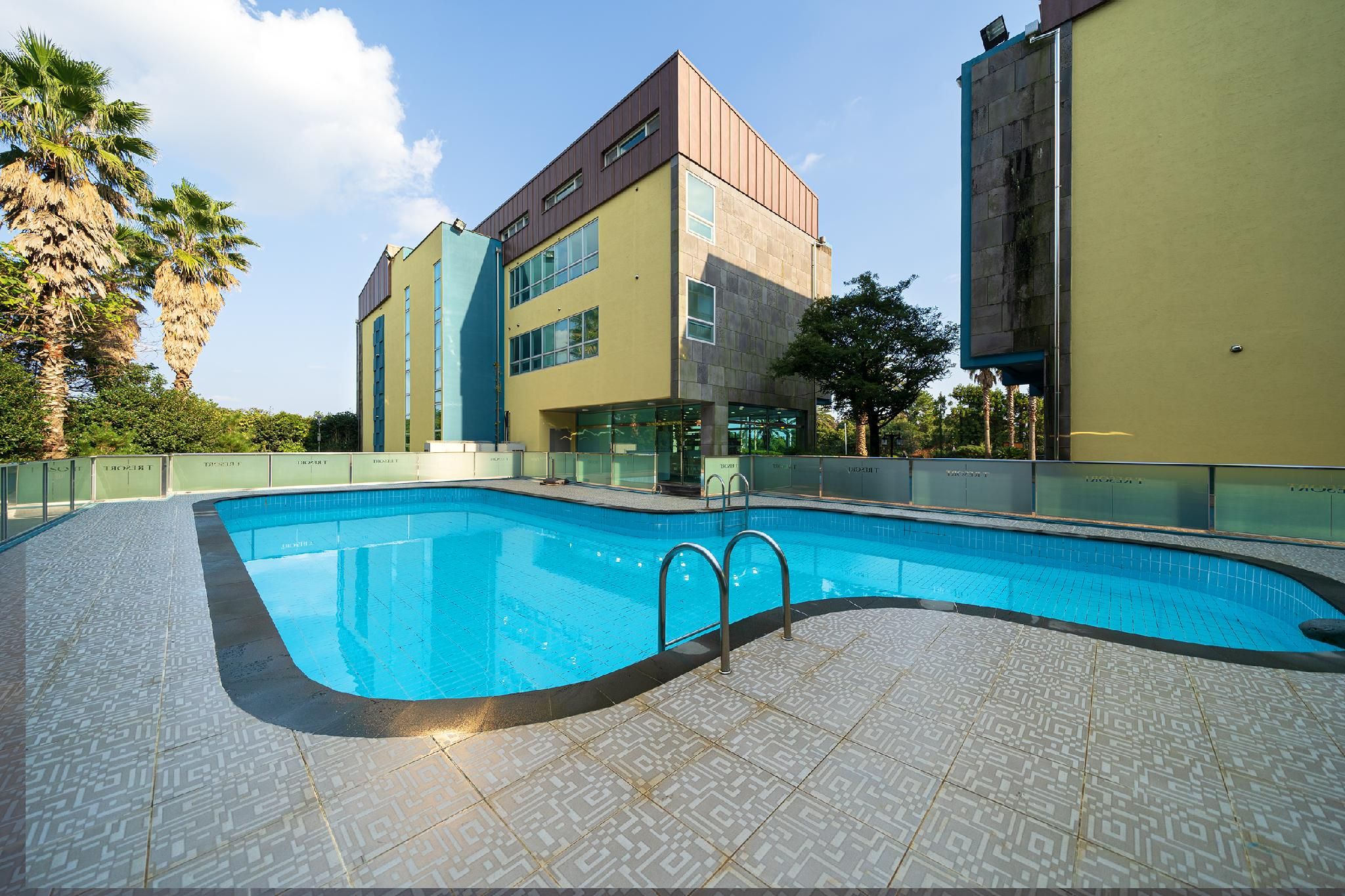 b159810edad422861614773f32954355