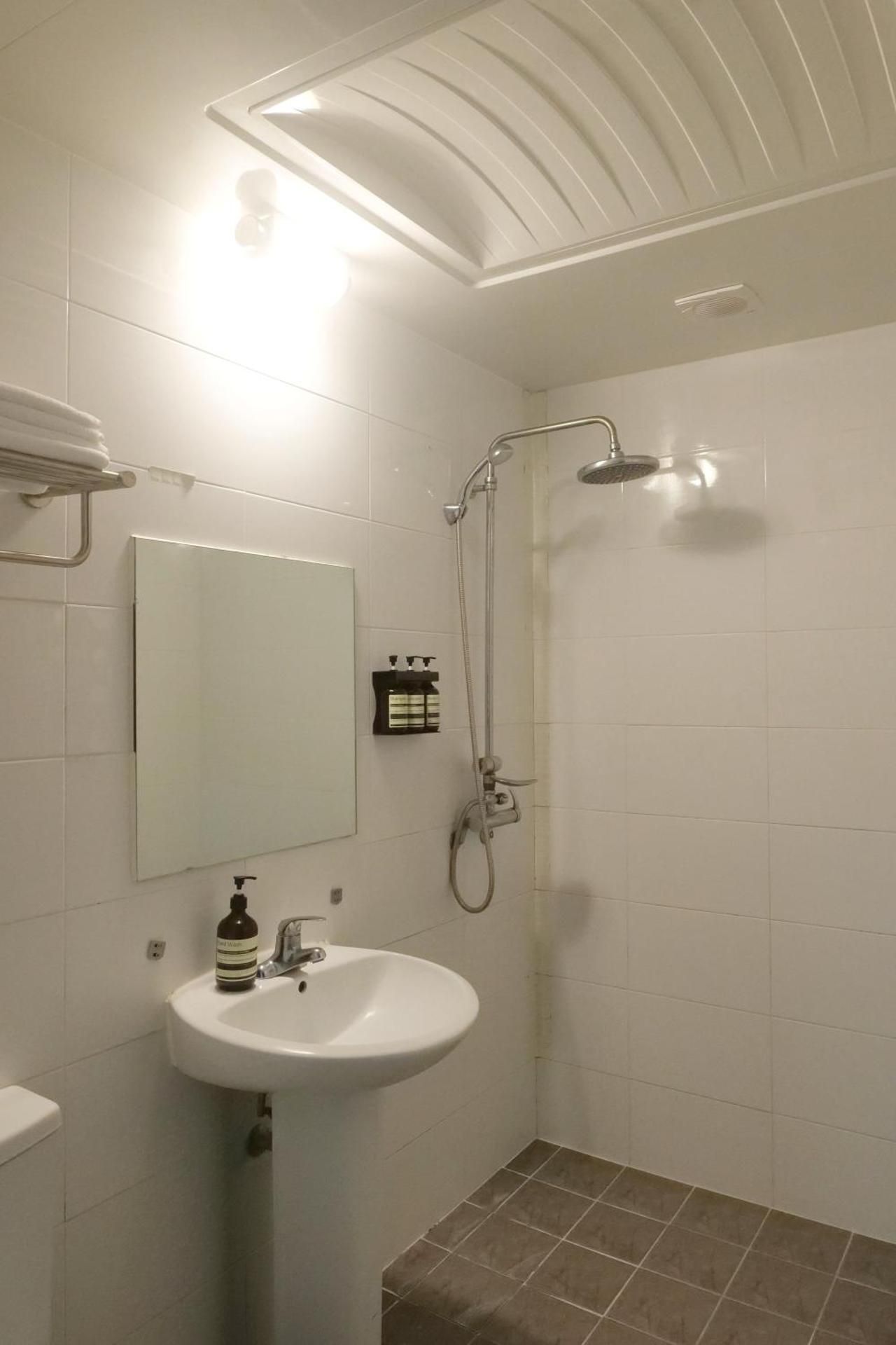 Deluxe Twin Sunrise Peak View