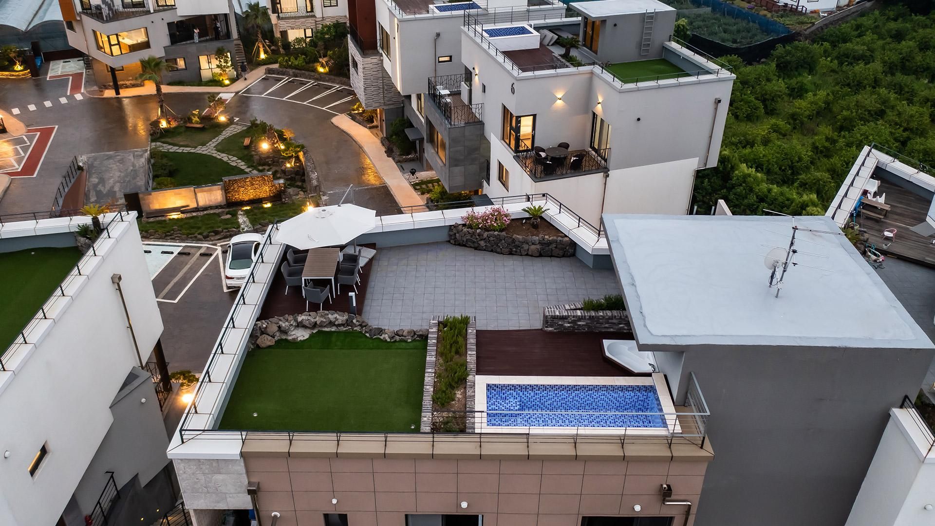 77ad170778c55fb4b99cf8d9de9916c2