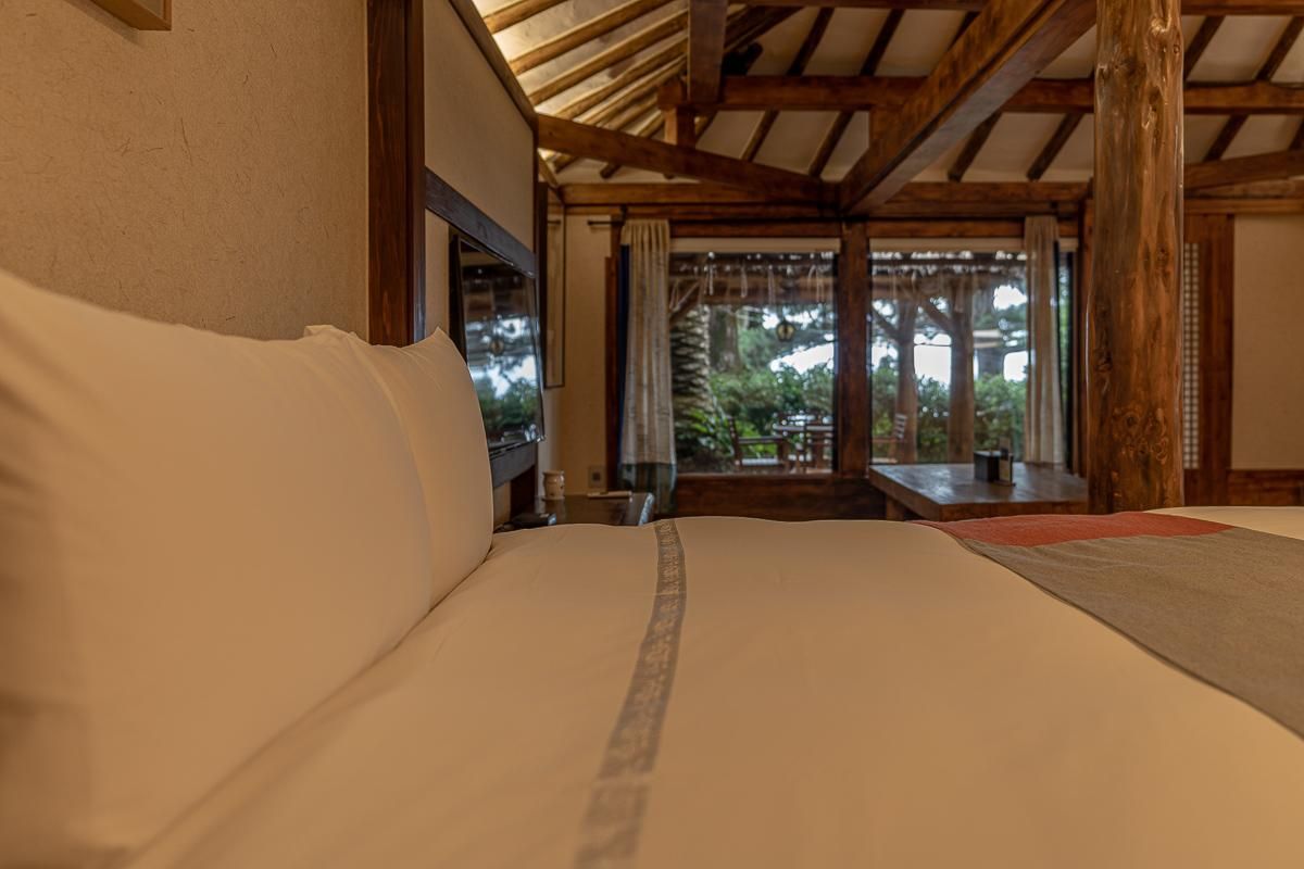 Mi Dnag or Byul Dnag