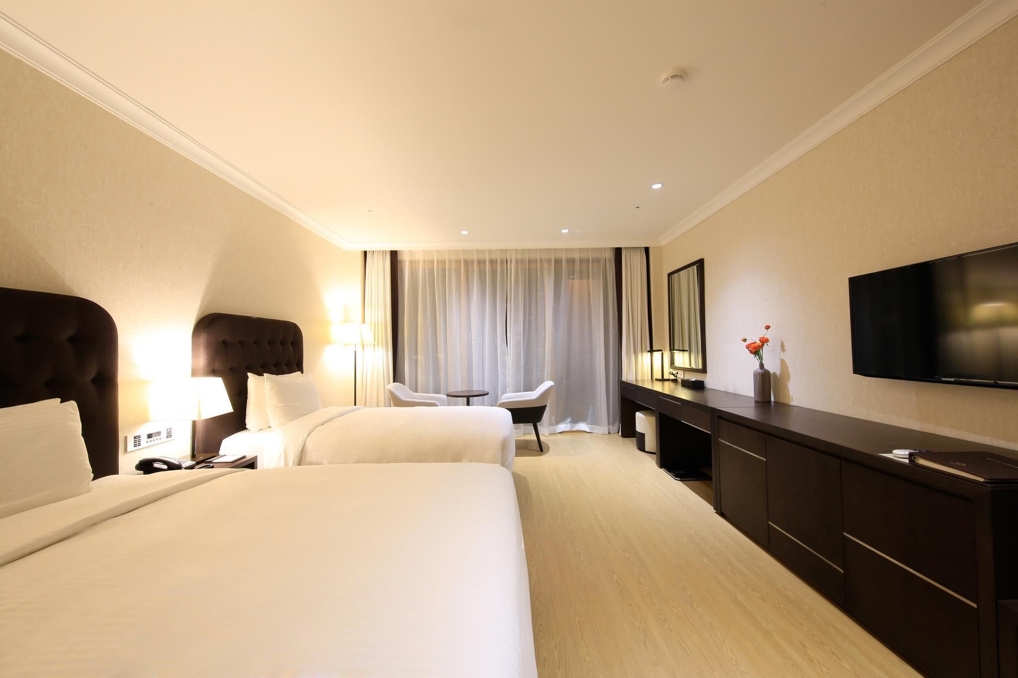 Deluxe Twin Ocean View