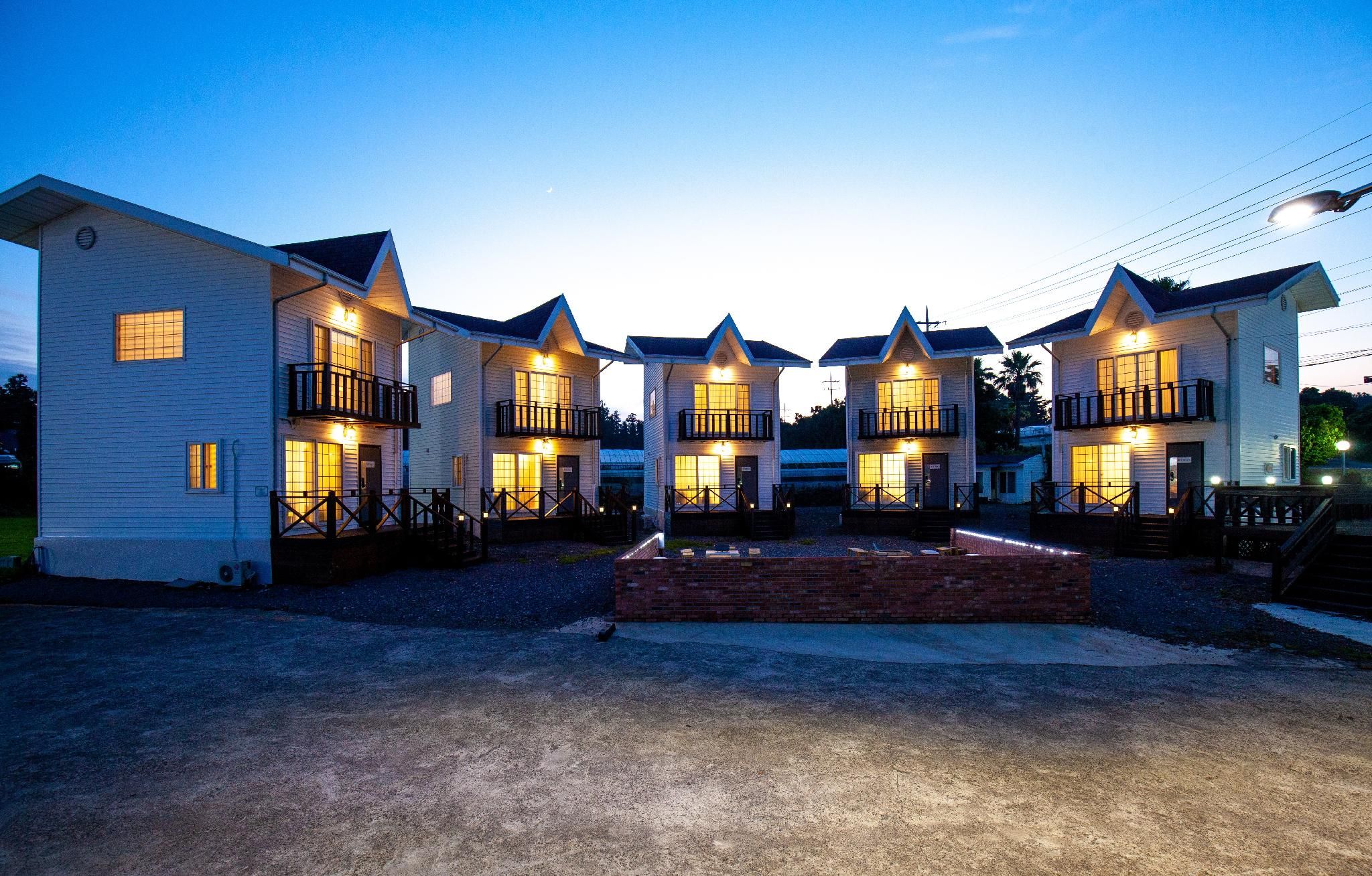 Seogwipo The Hyeyum Dokchae Pension