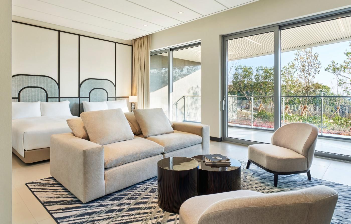 Hill Studio Suite Garden View Twin