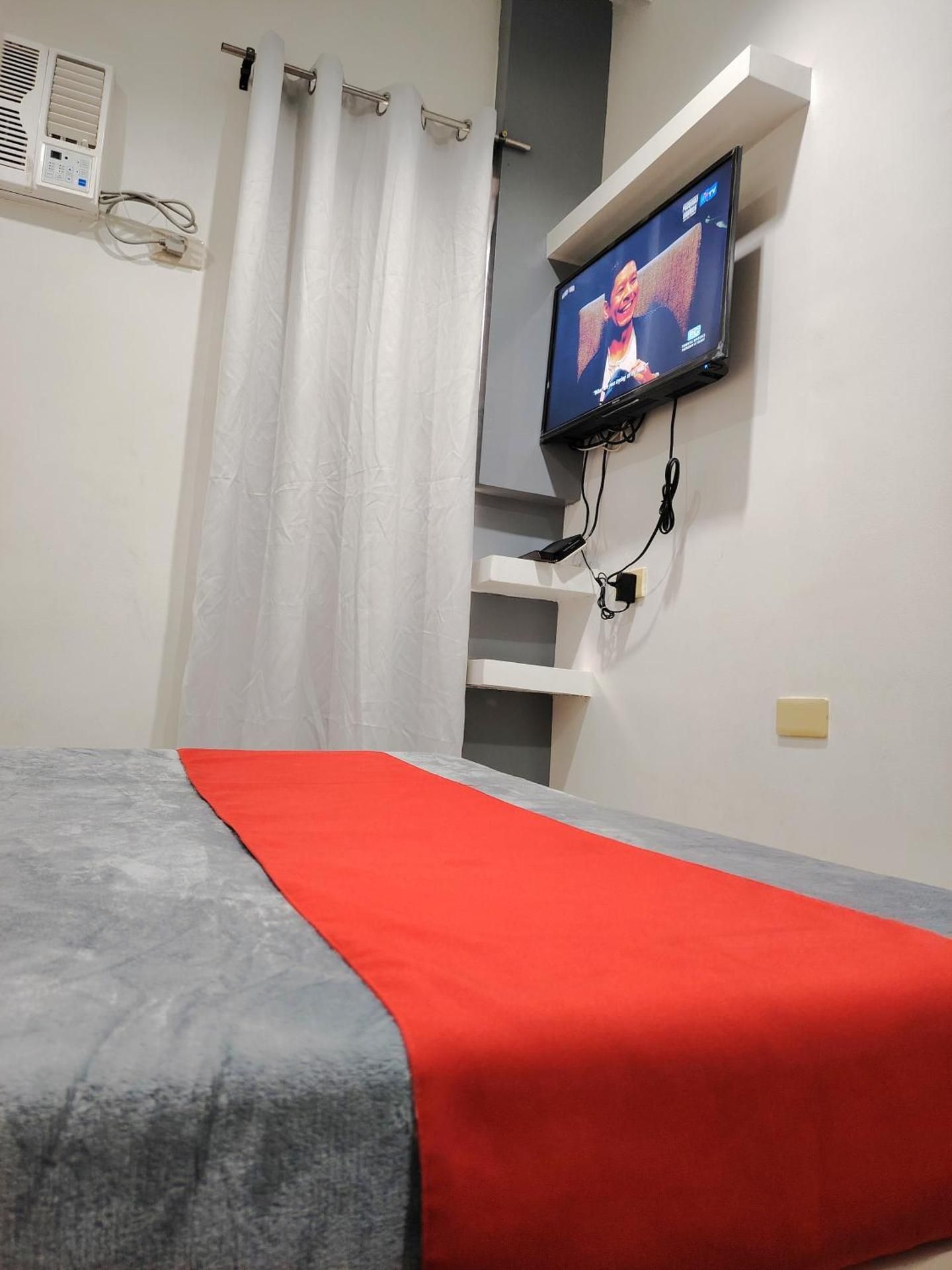 The JRJA Suites 1 (beside Card bank Tagum) Double Room 3