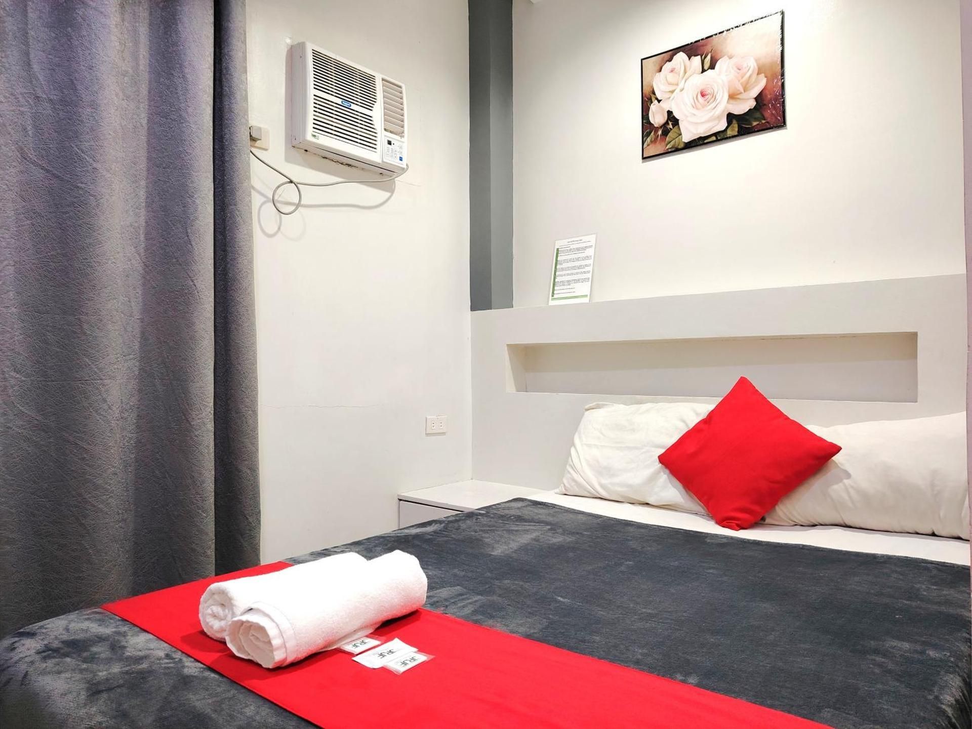 The JRJA Suites 1 (beside Card bank Tagum) Double Room 2