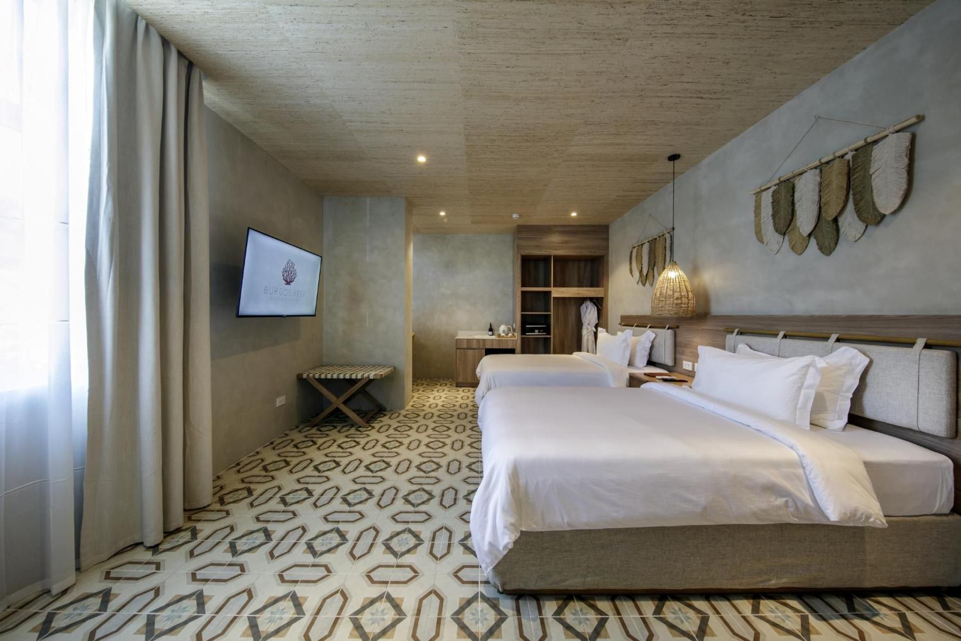Deluxe Double or Twin Room