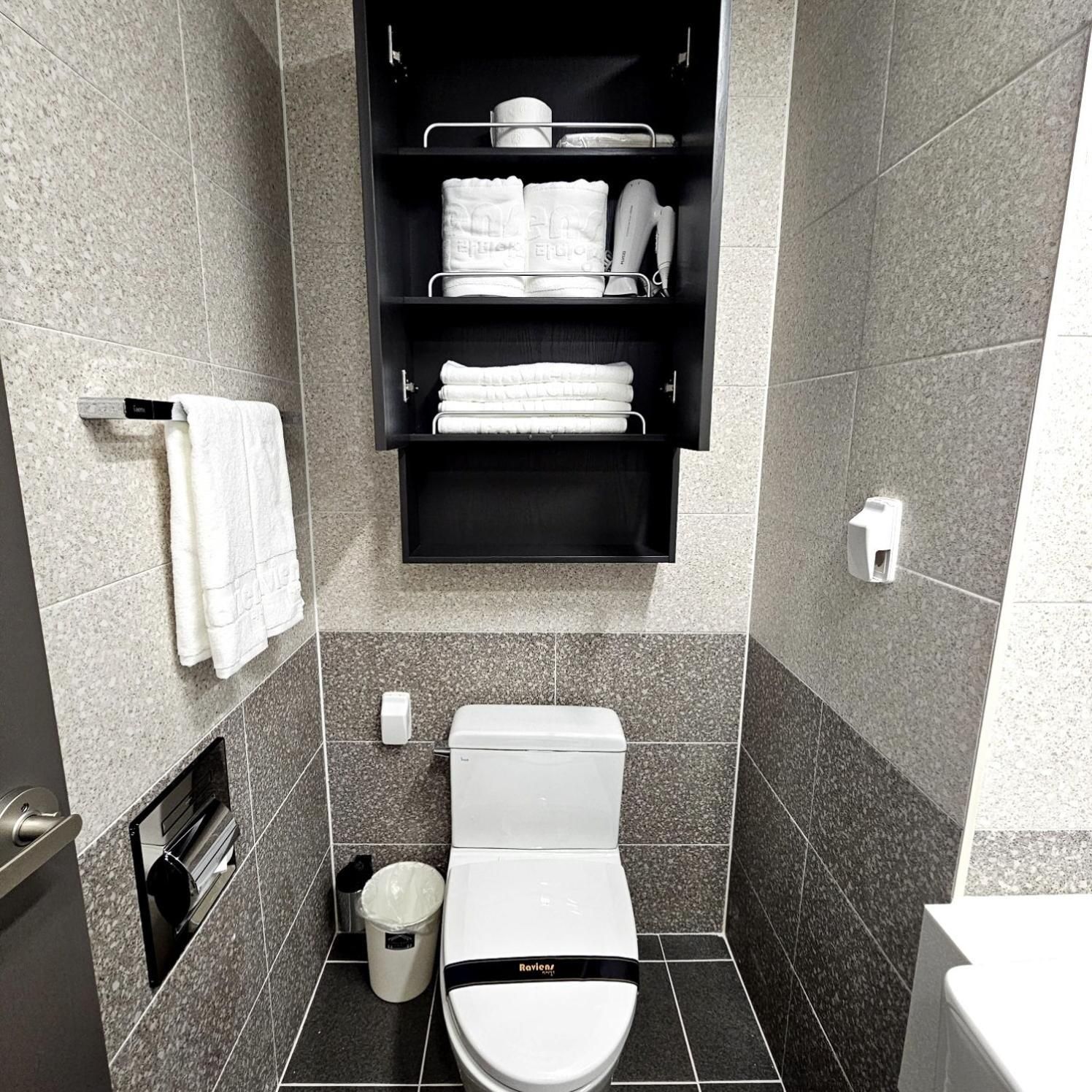 Raviens_Elliy's Room Deluxe Twin Room with Sea View 2