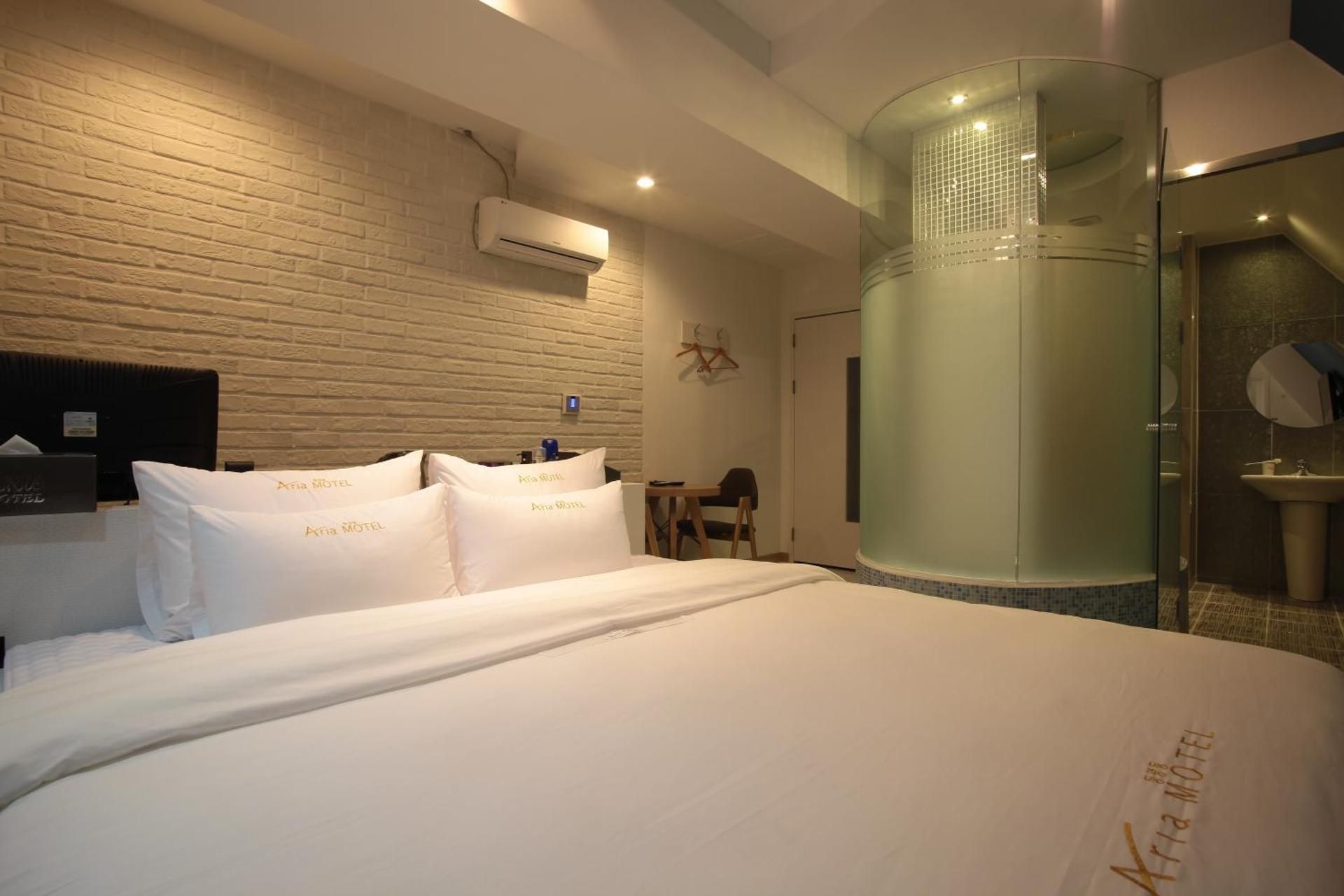 Boutique Hotel Aria Nampo Standard Double Room