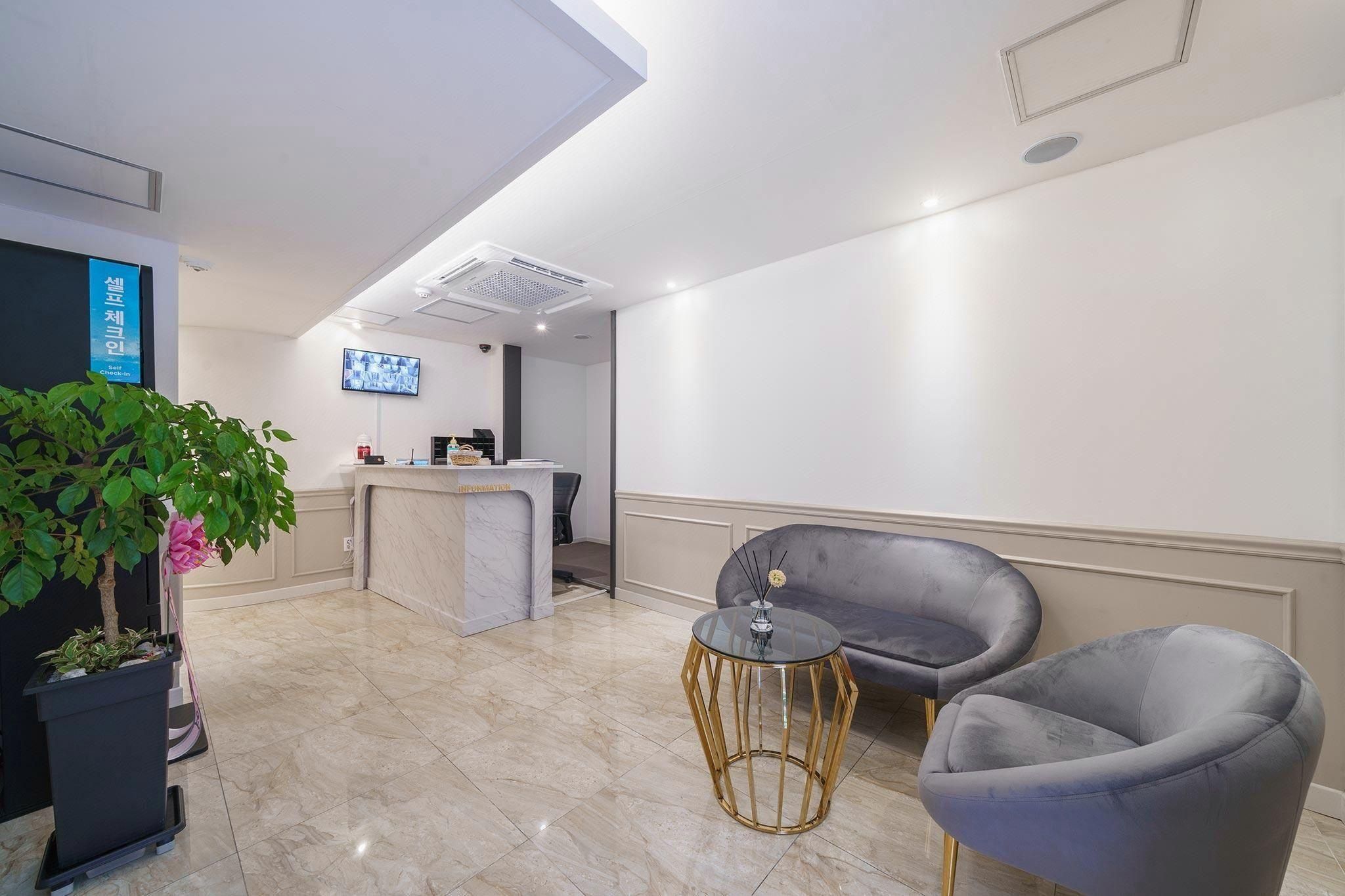 22a2e404e18762f5725bd20edbf30143