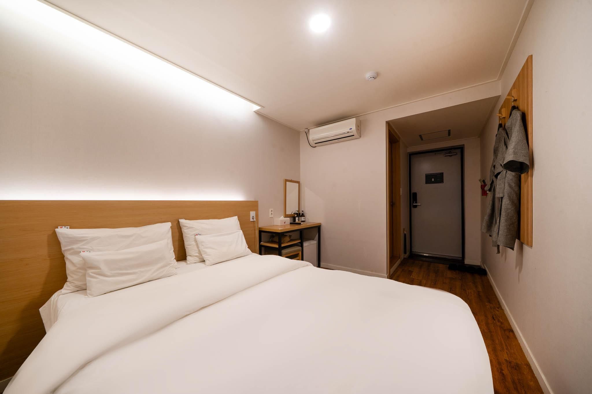 Haeundae Dongbeck Hotel Standard Room 2