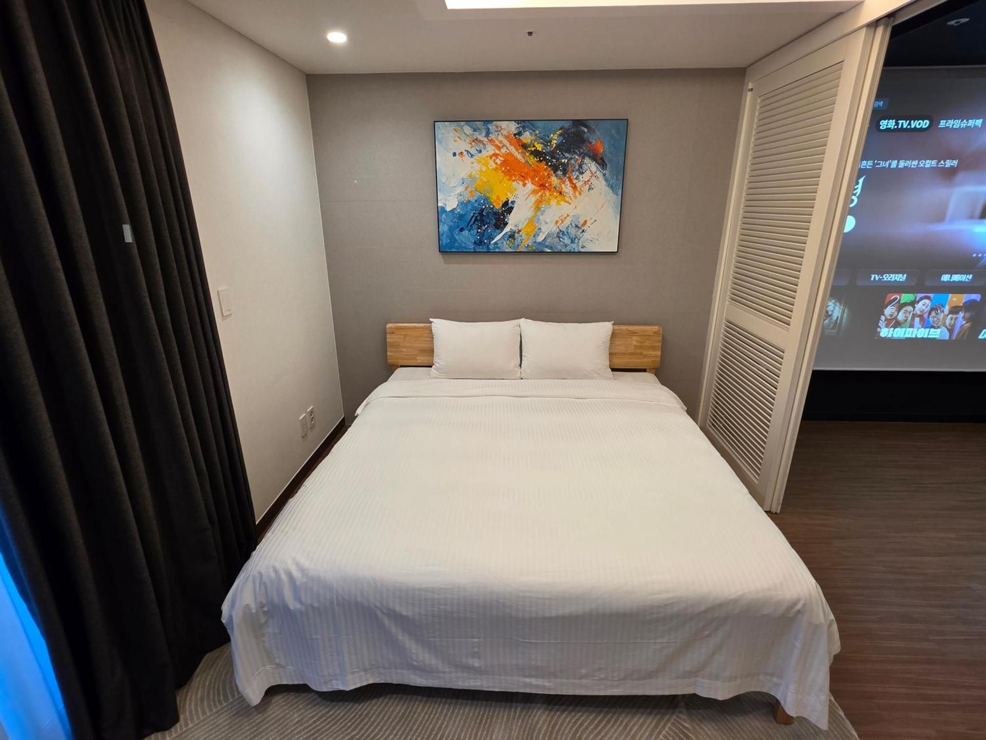 Cinema Suite Double (No Kitchen)